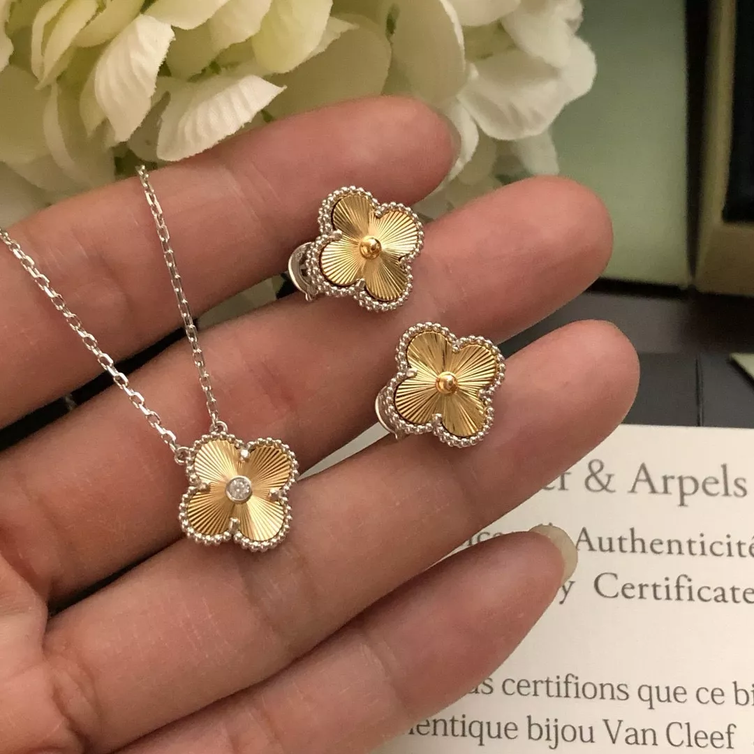 HighQuality 3328 Van Cleef & Arpels Jewelry Set For Women