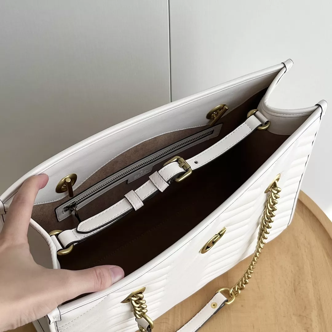 HighQuality 3330 Gucci AAA Quality Shoulder Bags For Women