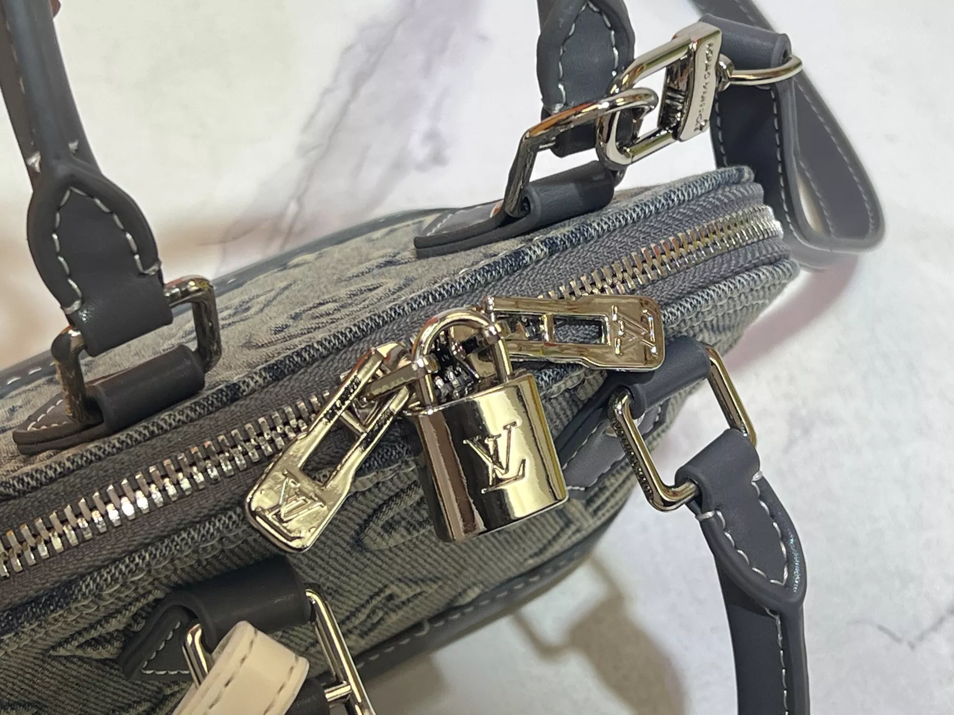 HighQuality 3504 Louis Vuitton AAA Quality Handbags For Women
