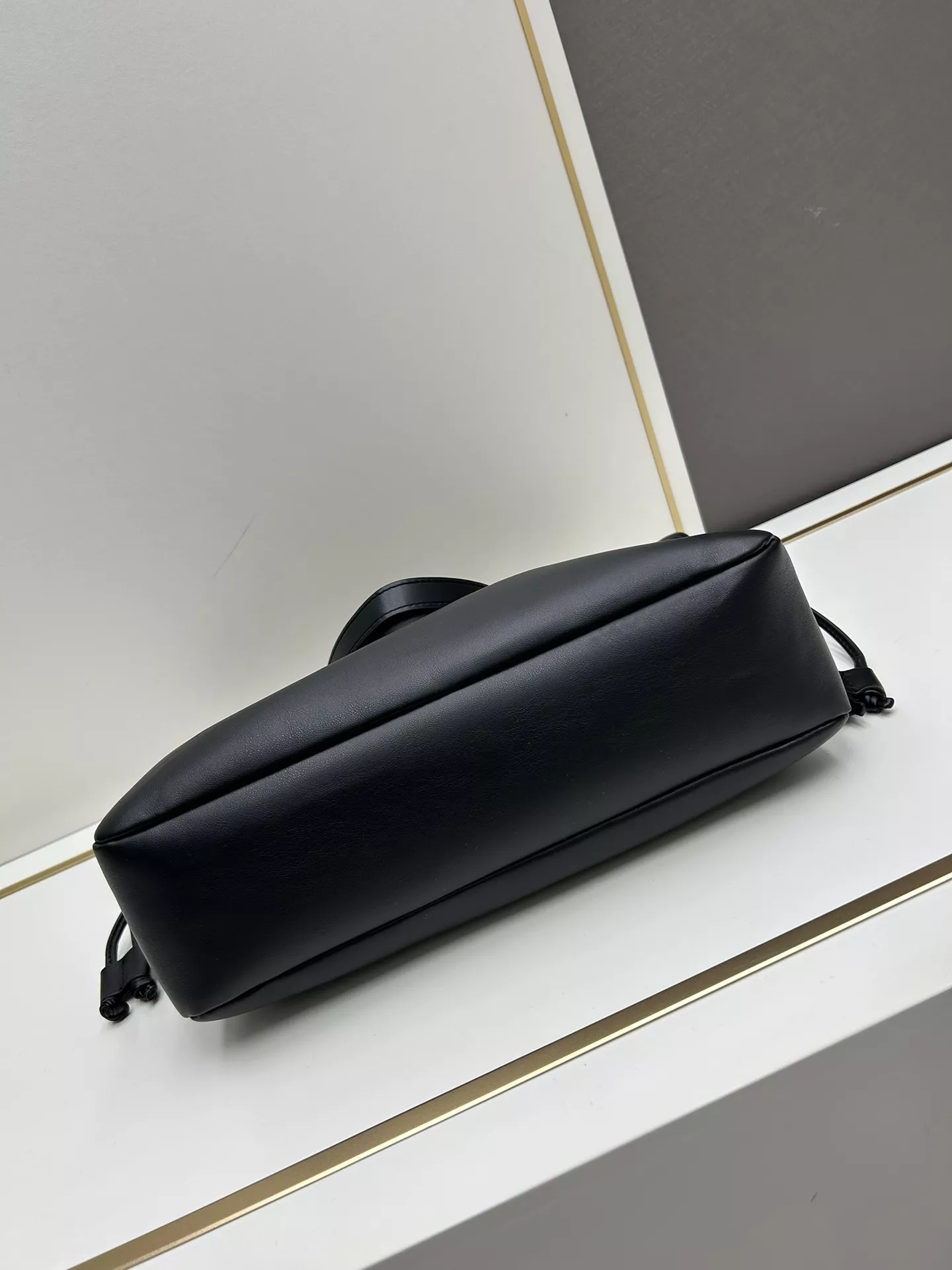 HighQuality 3647 Yves Saint Laurent YSL AAA Quality Shoulder Bags For Unisex