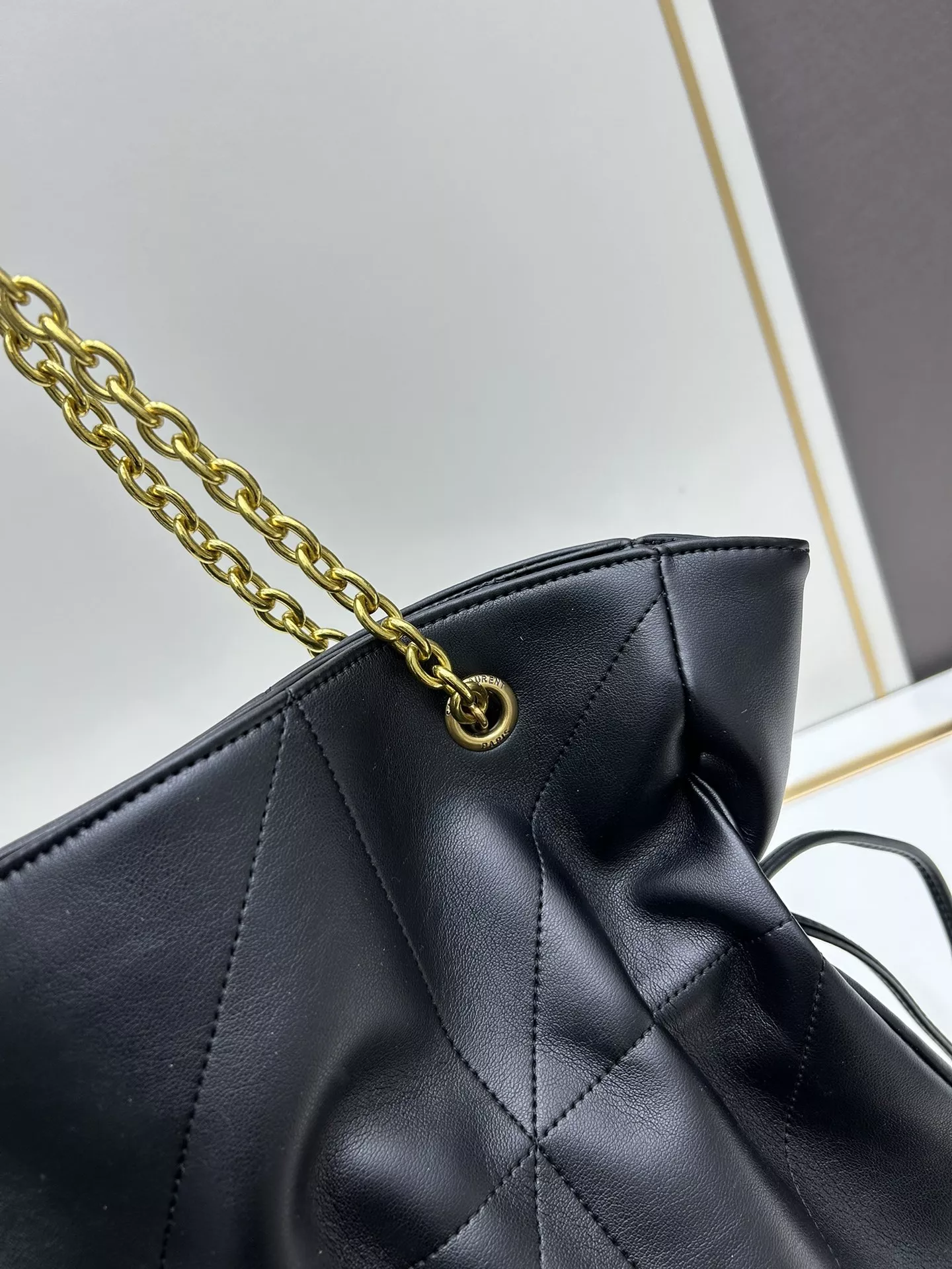 HighQuality 3647 Yves Saint Laurent YSL AAA Quality Shoulder Bags For Unisex