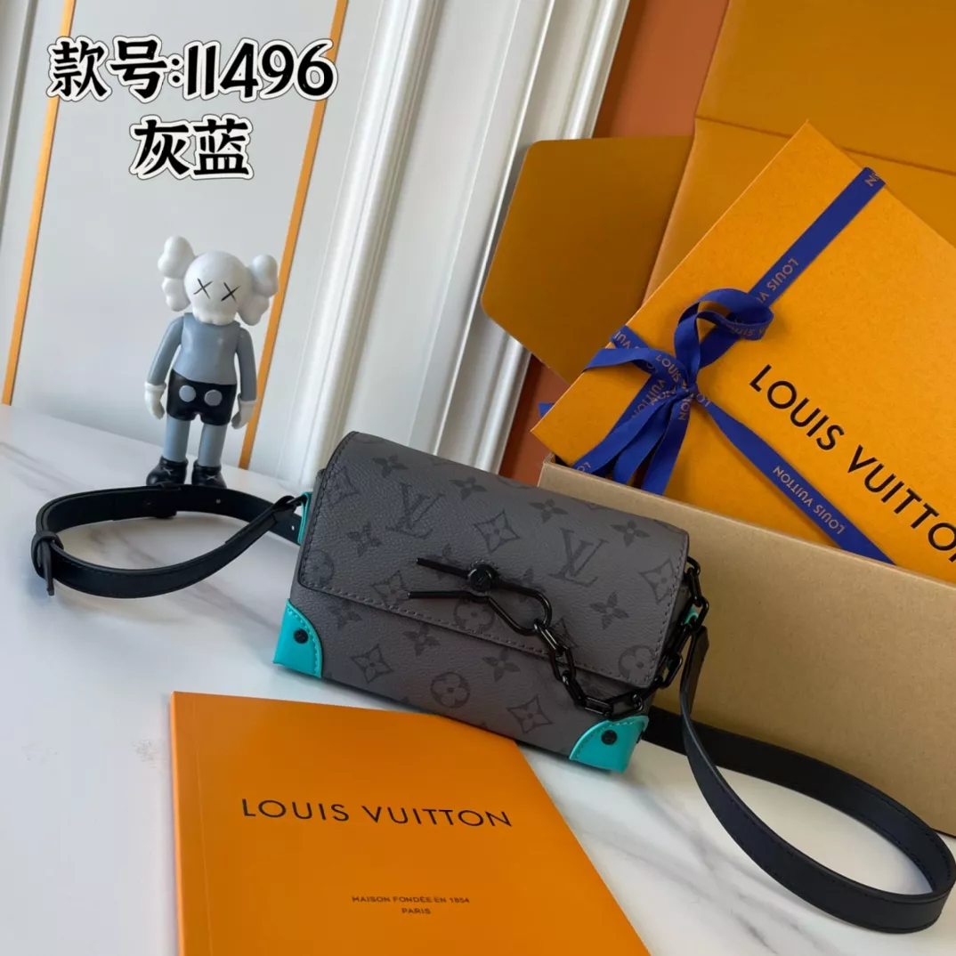 HighQuality 3815 Louis Vuitton AAA Quality Messenger Bags For Unisex