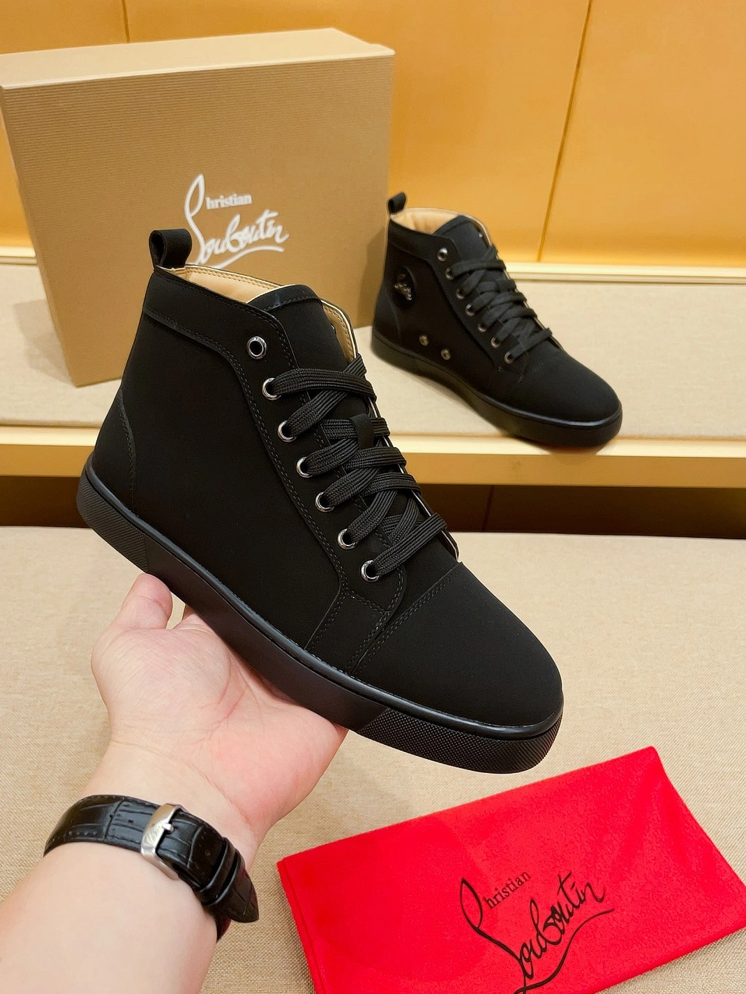 HighQuality 4000 Christian Louboutin High Top Shoes For Men