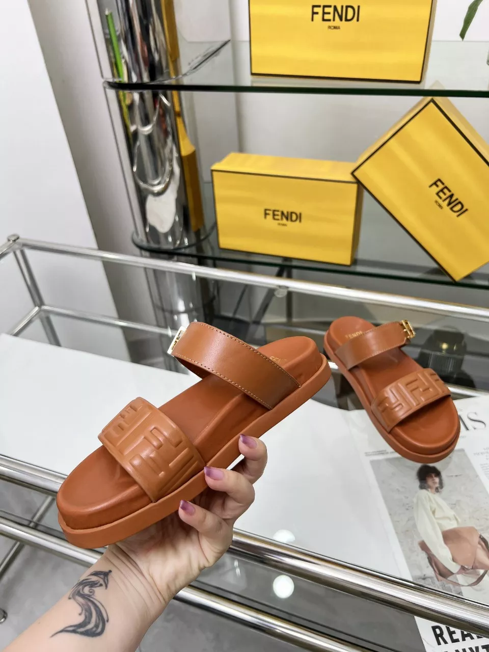 HighQuality 4184 Fendi Slippers For Women