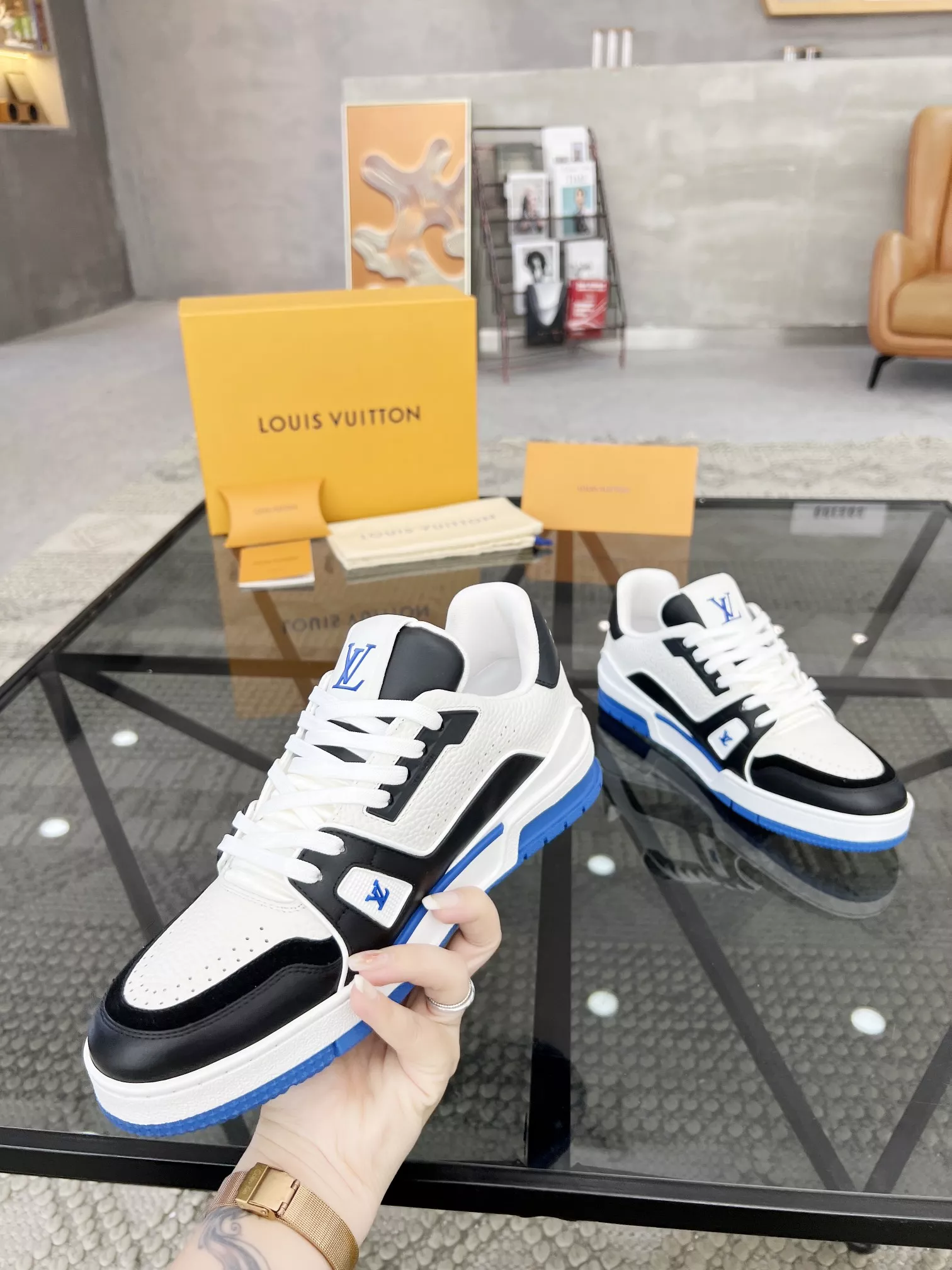 HighQuality 4421 Louis Vuitton Casual Shoes For Men