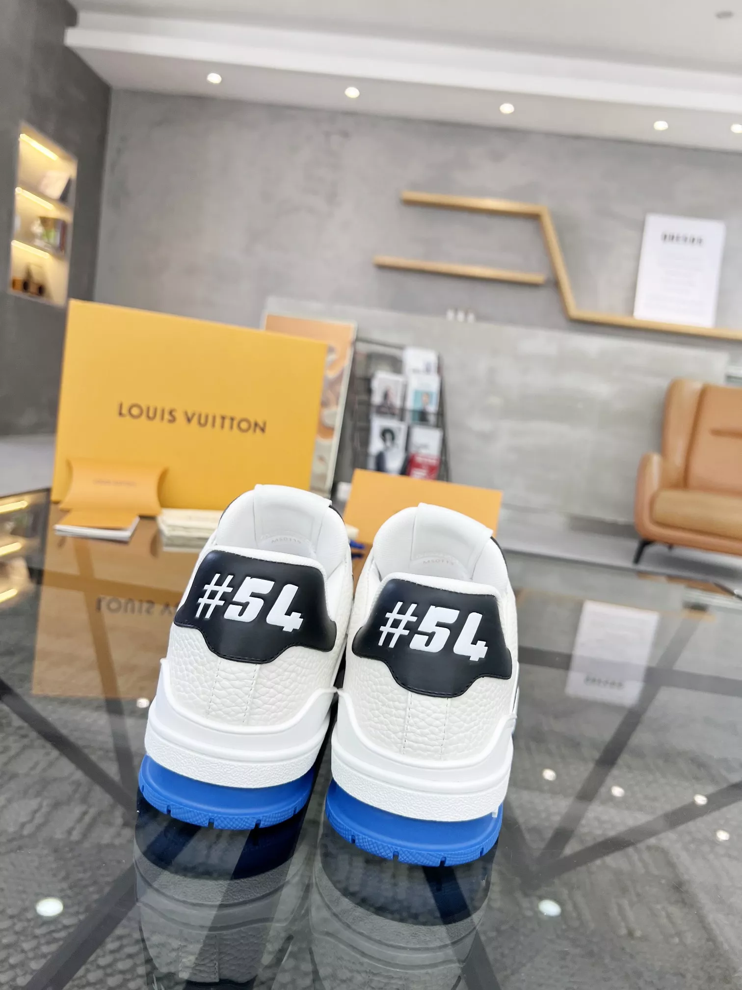 HighQuality 4421 Louis Vuitton Casual Shoes For Men