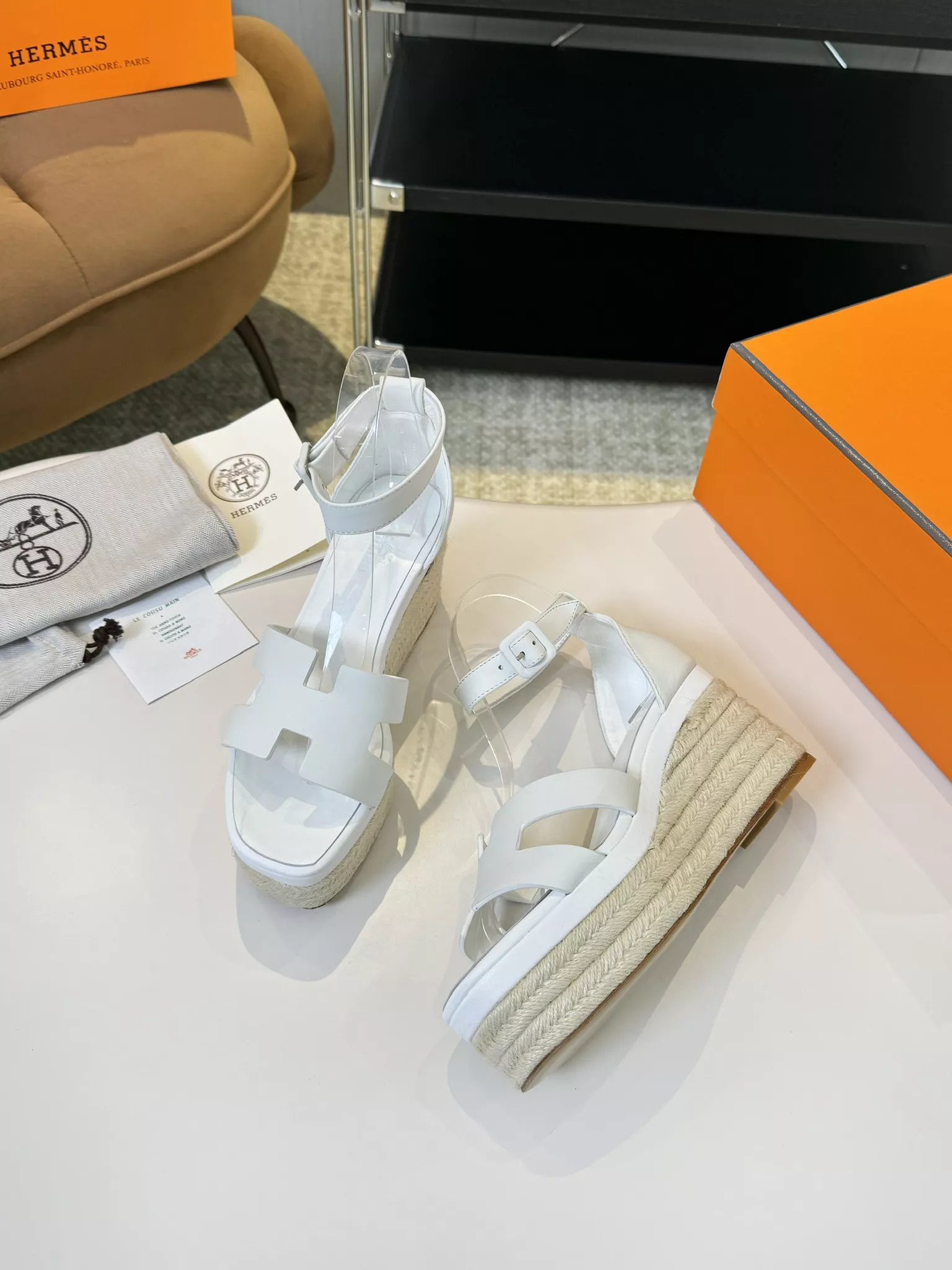 HighQuality 4532 Hermes Sandal For Women