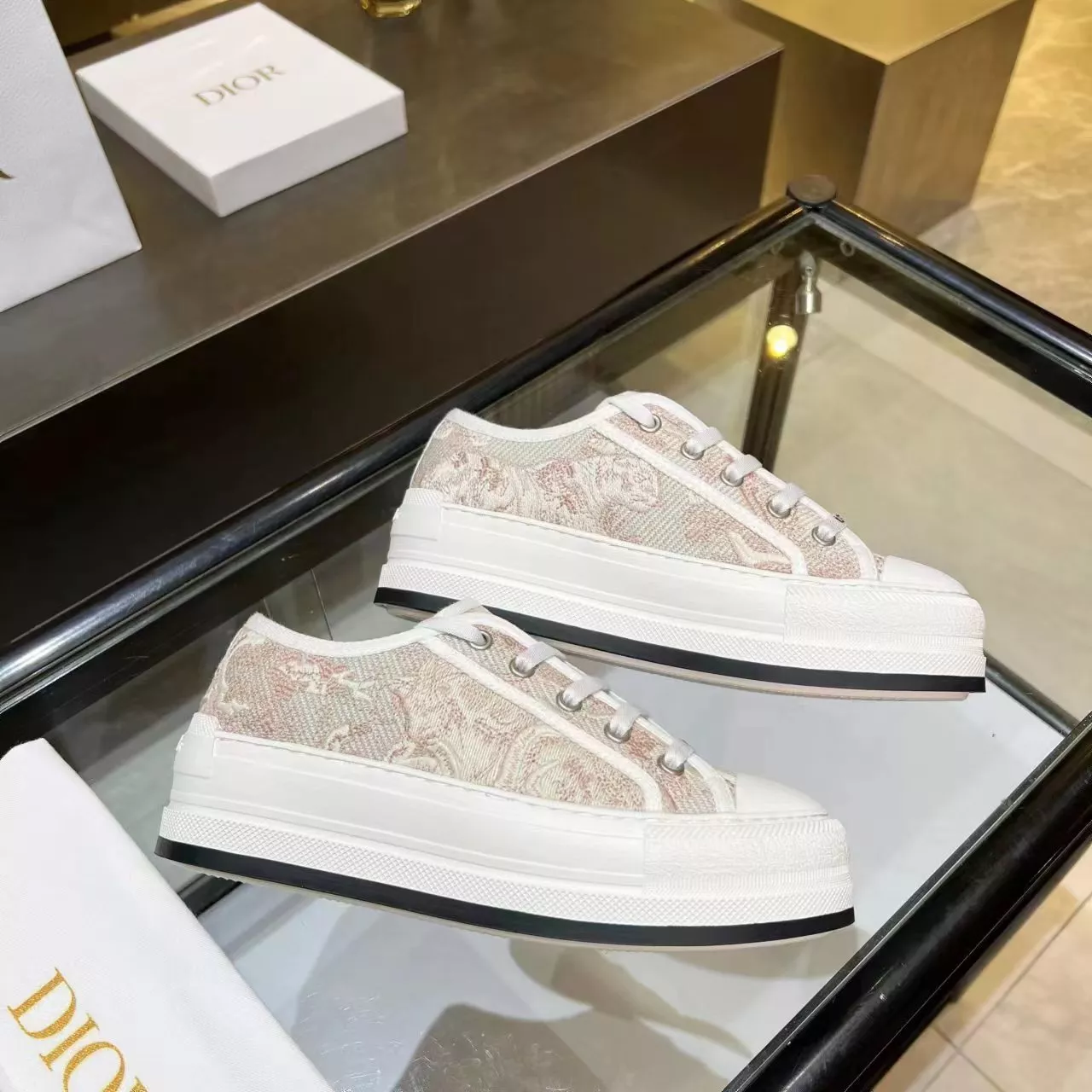 HighQuality 4631 Christian Dior Casual Shoes For Women
