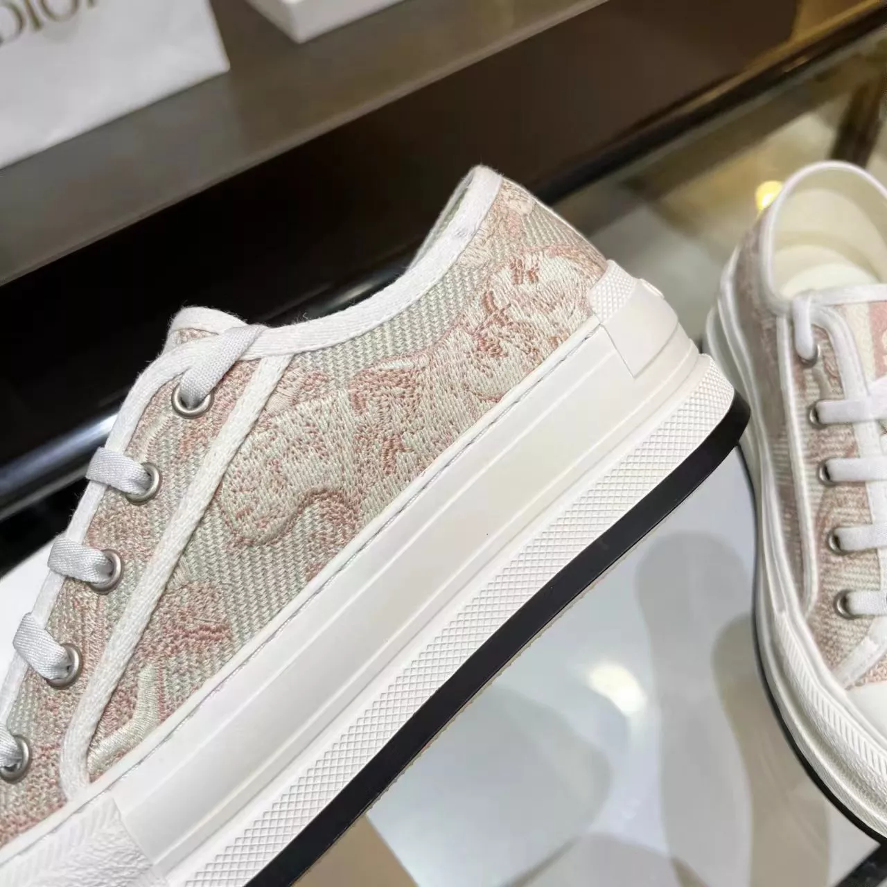 HighQuality 4631 Christian Dior Casual Shoes For Women