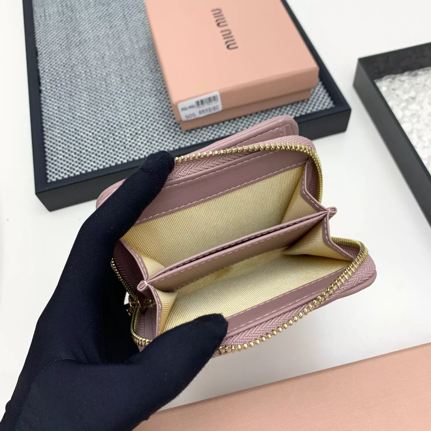 HighQuality 470 MIU MIU Wallets