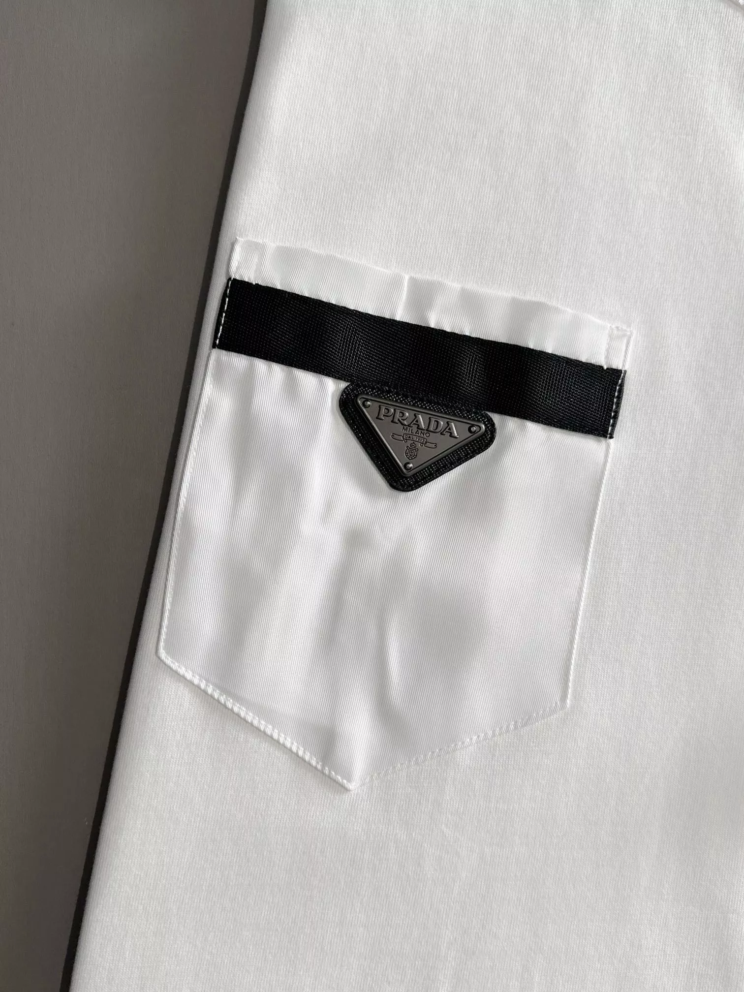 HighQuality 4938 Prada T-Shirts Short Sleeved For Unisex
