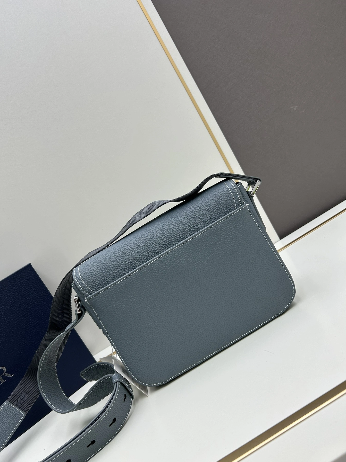HighQuality 5003 Christian Dior AAA Quality Messenger Bags For Women
