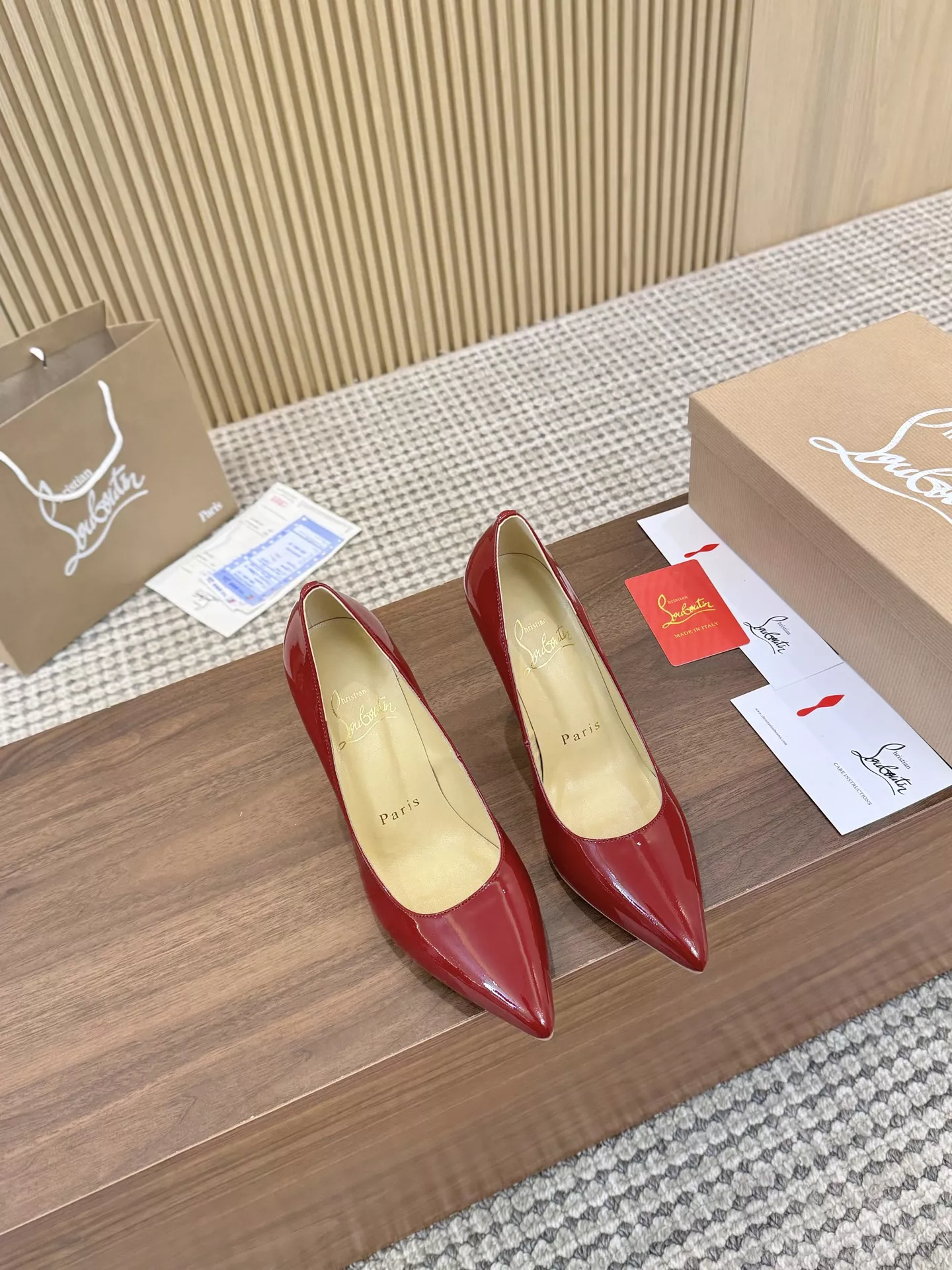 HighQuality 5209 Christian Louboutin High-heeled shoes For Women