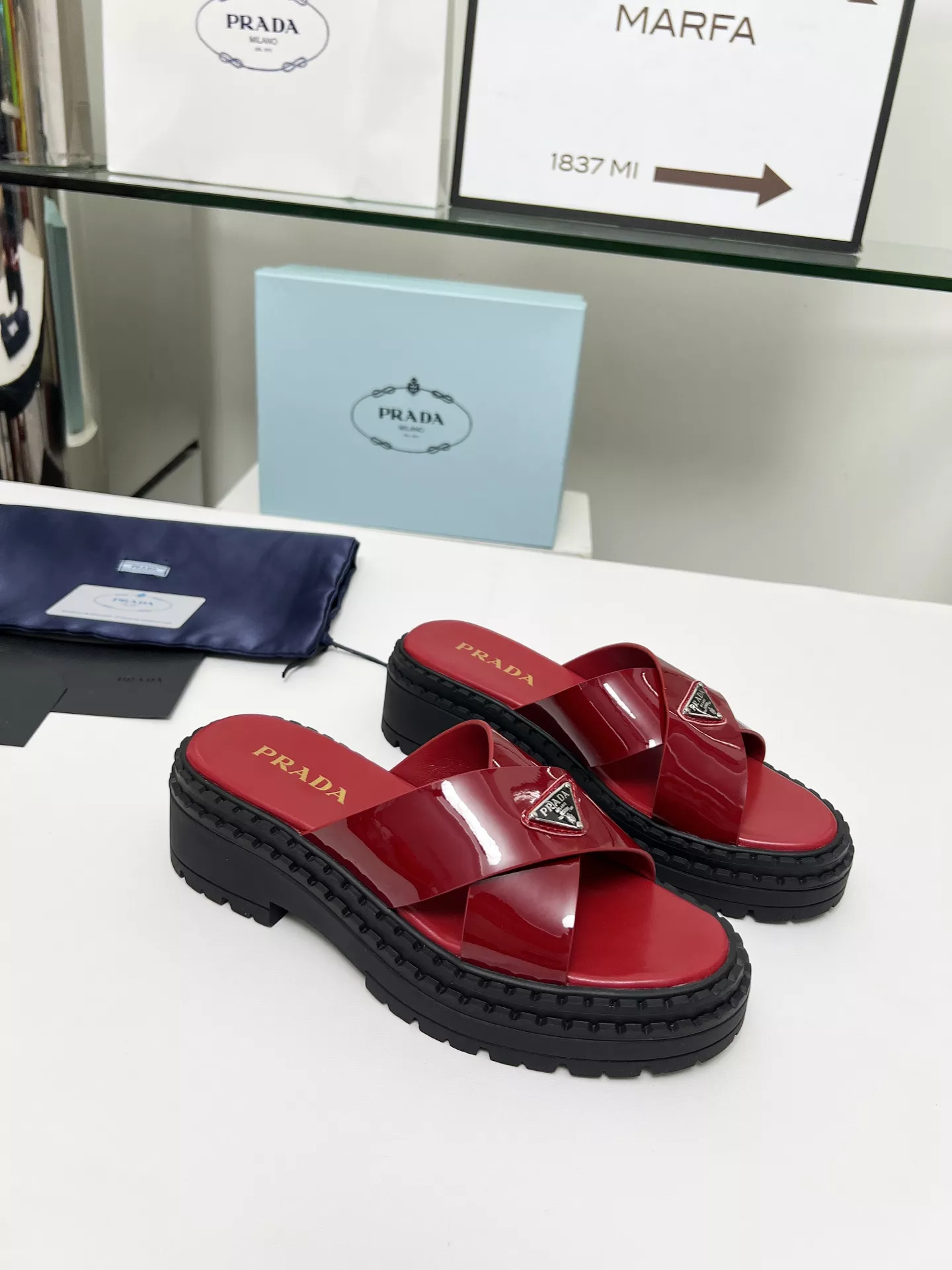 HighQuality 5316 Prada Slippers For Women