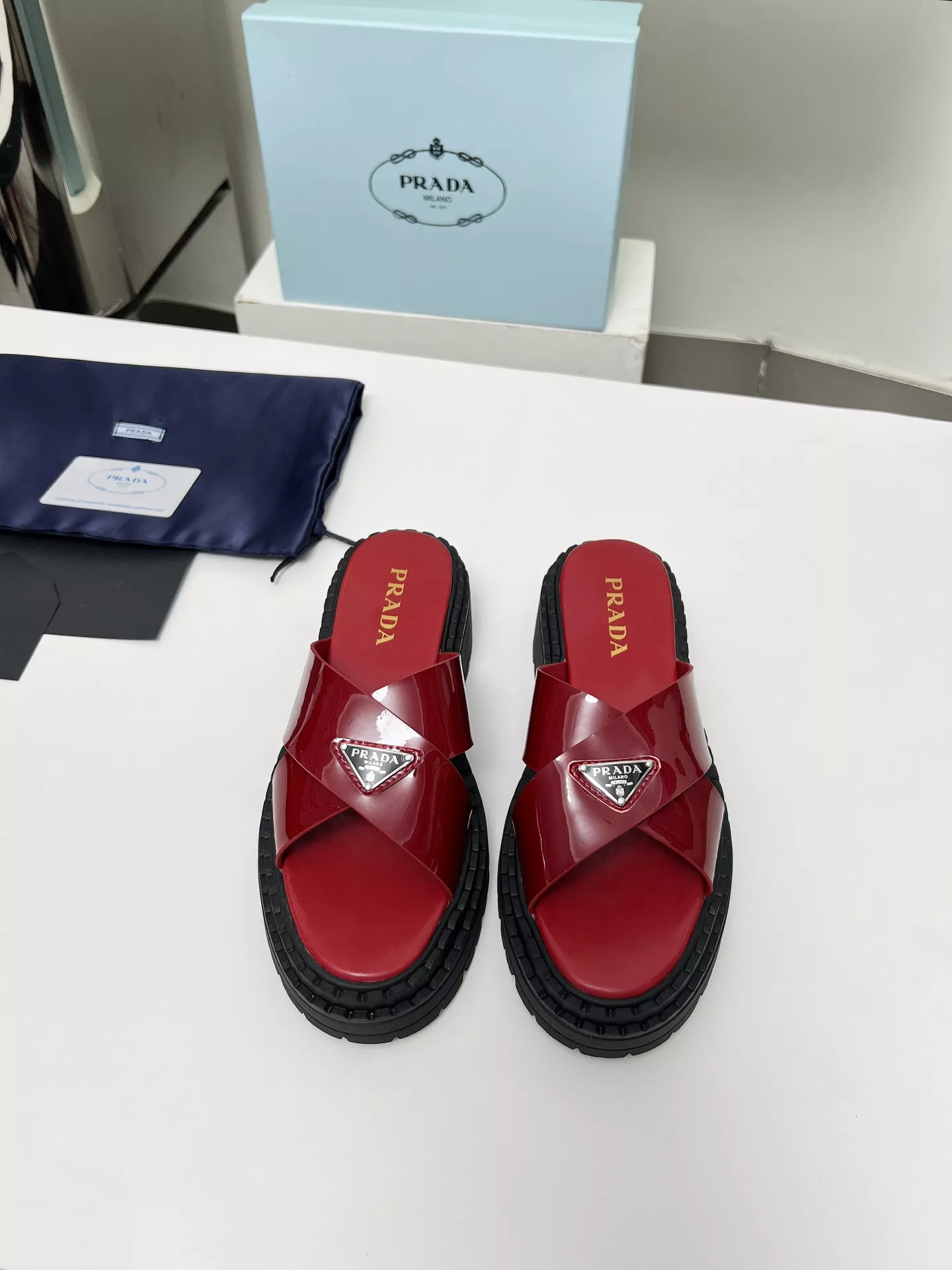 HighQuality 5316 Prada Slippers For Women