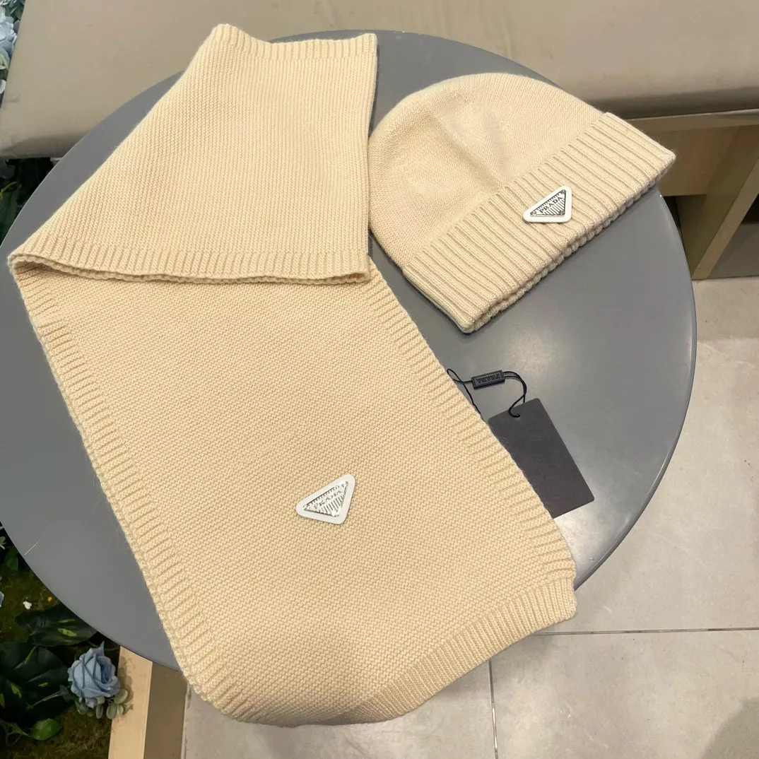HighQuality 558 Prada Hat and Scarf Set