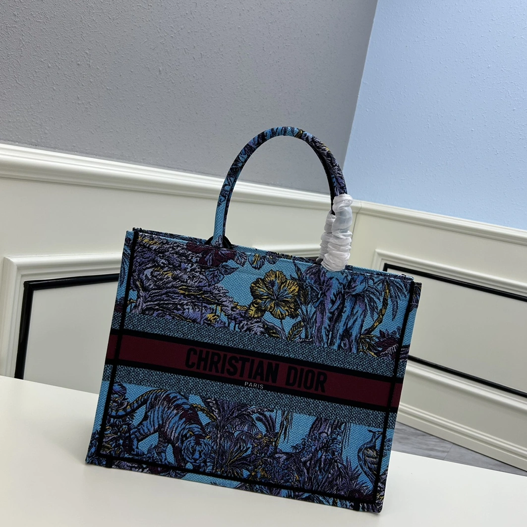 HighQuality 5631 Christian Dior AAA Quality Tote-Handbags For Women