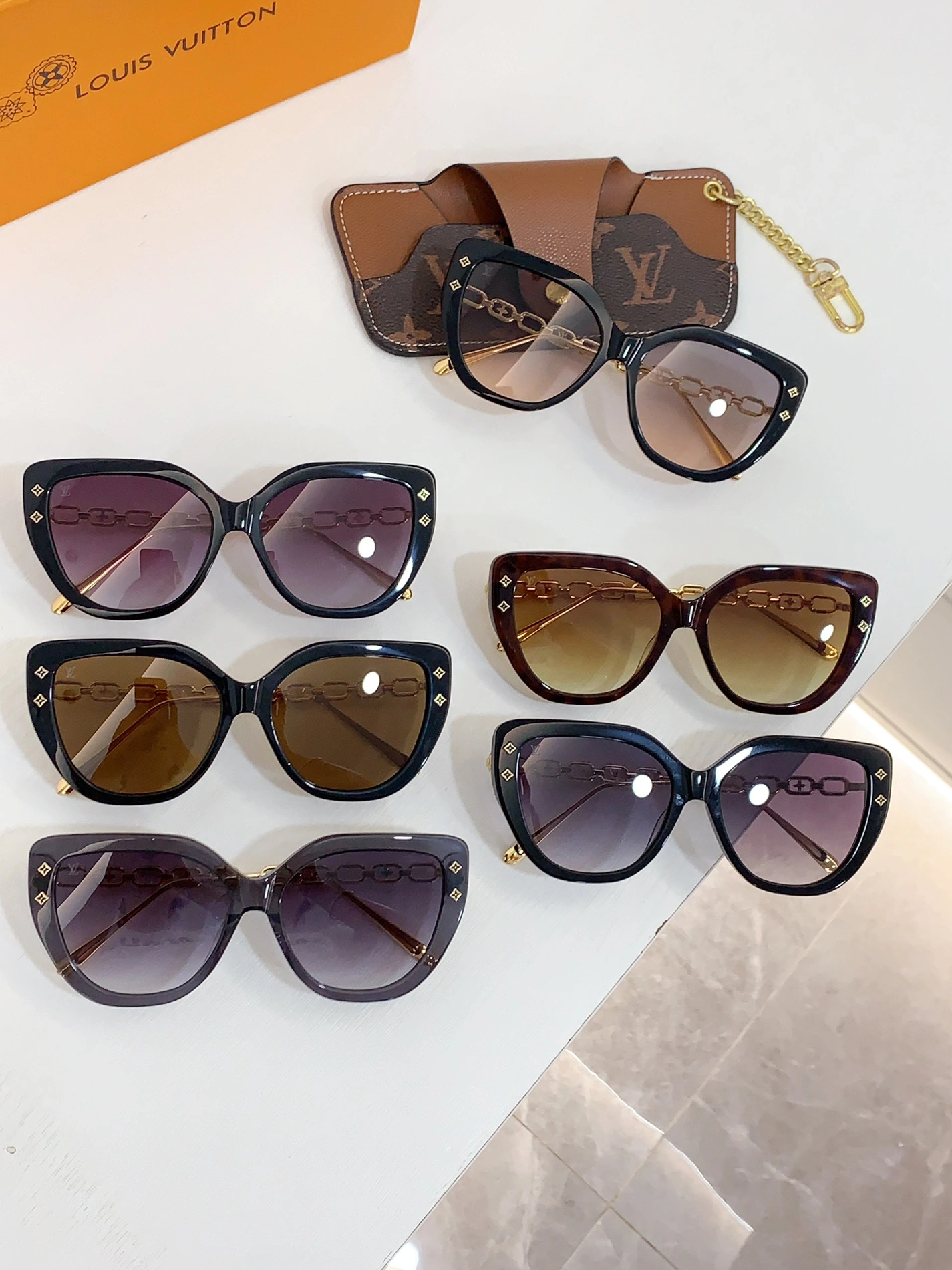 HighQuality 5649 Louis Vuitton AAA Quality Sunglasses