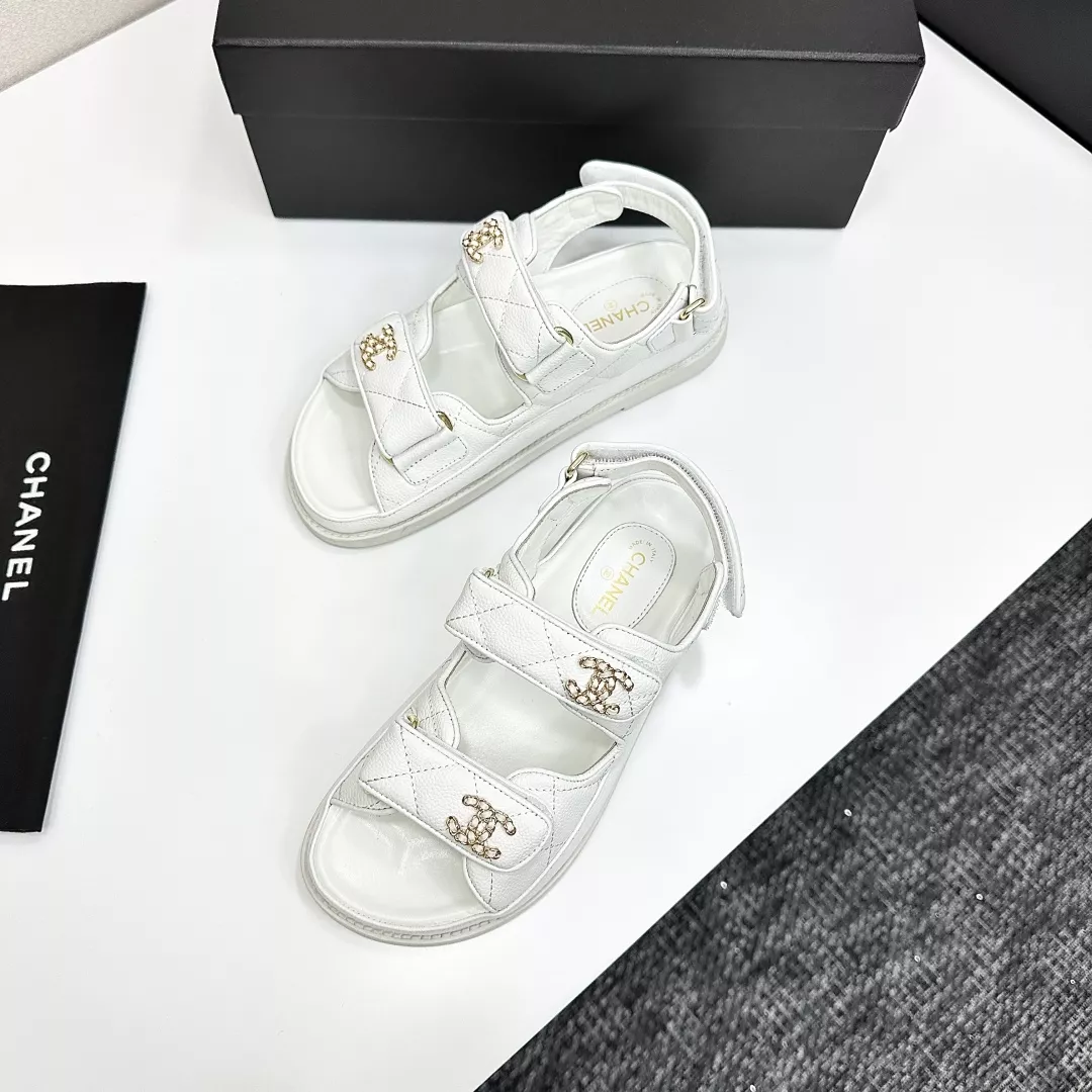 HighQuality 5725 Chanel Sandal For Women