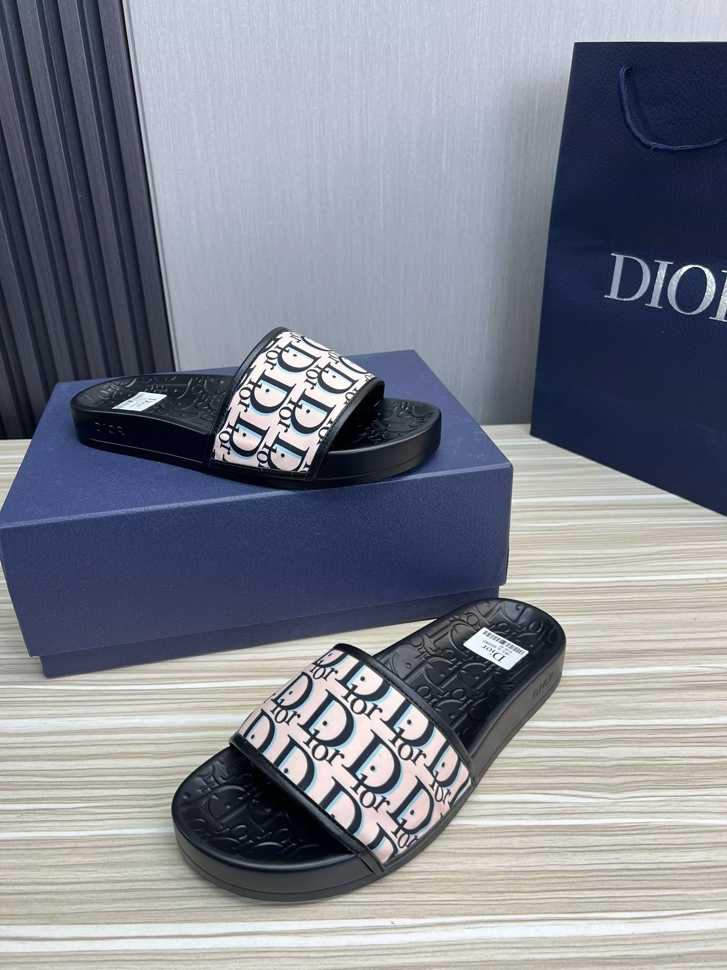 HighQuality 5761 Christian Dior Slippers For Men