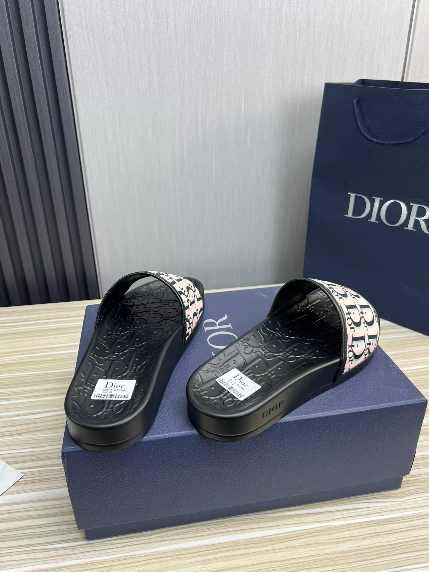 HighQuality 5761 Christian Dior Slippers For Men
