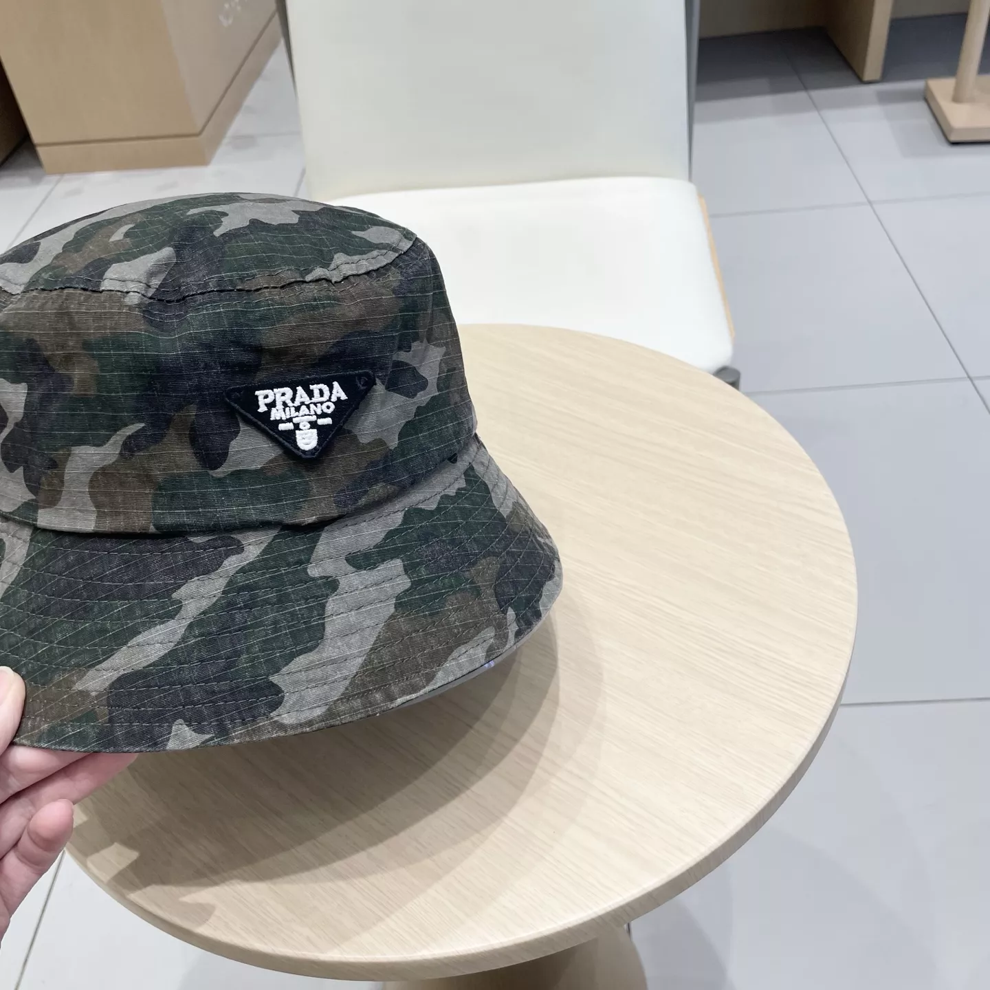 HighQuality 6024 Prada Caps