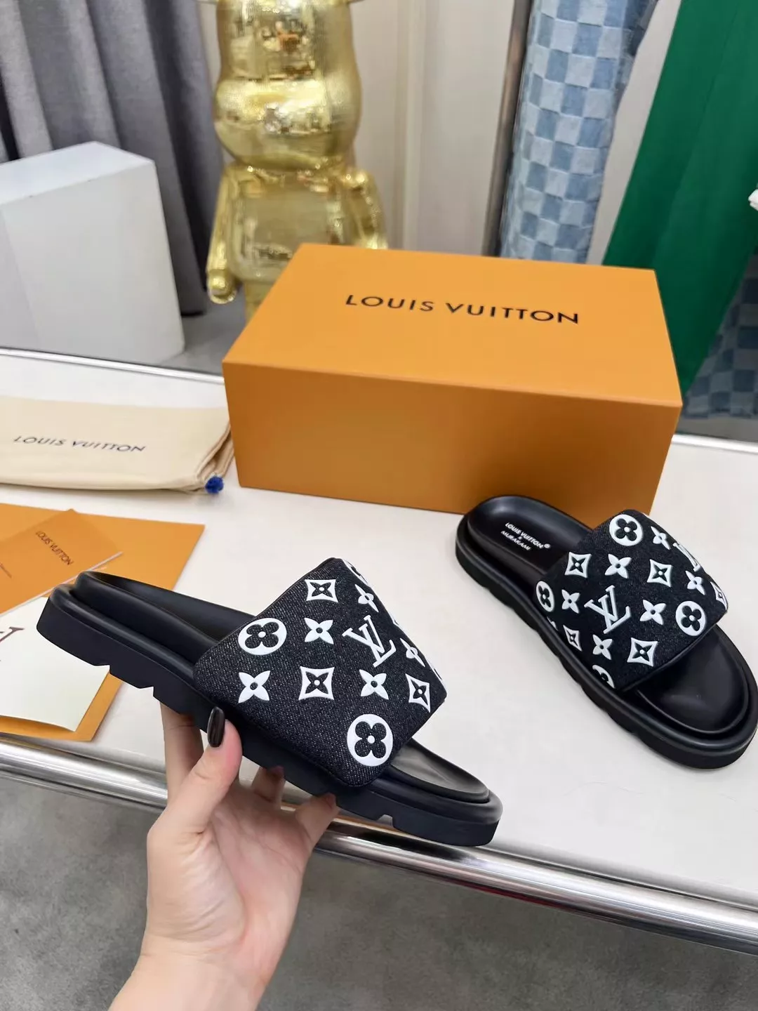 HighQuality 6082 Louis Vuitton Slippers For Women