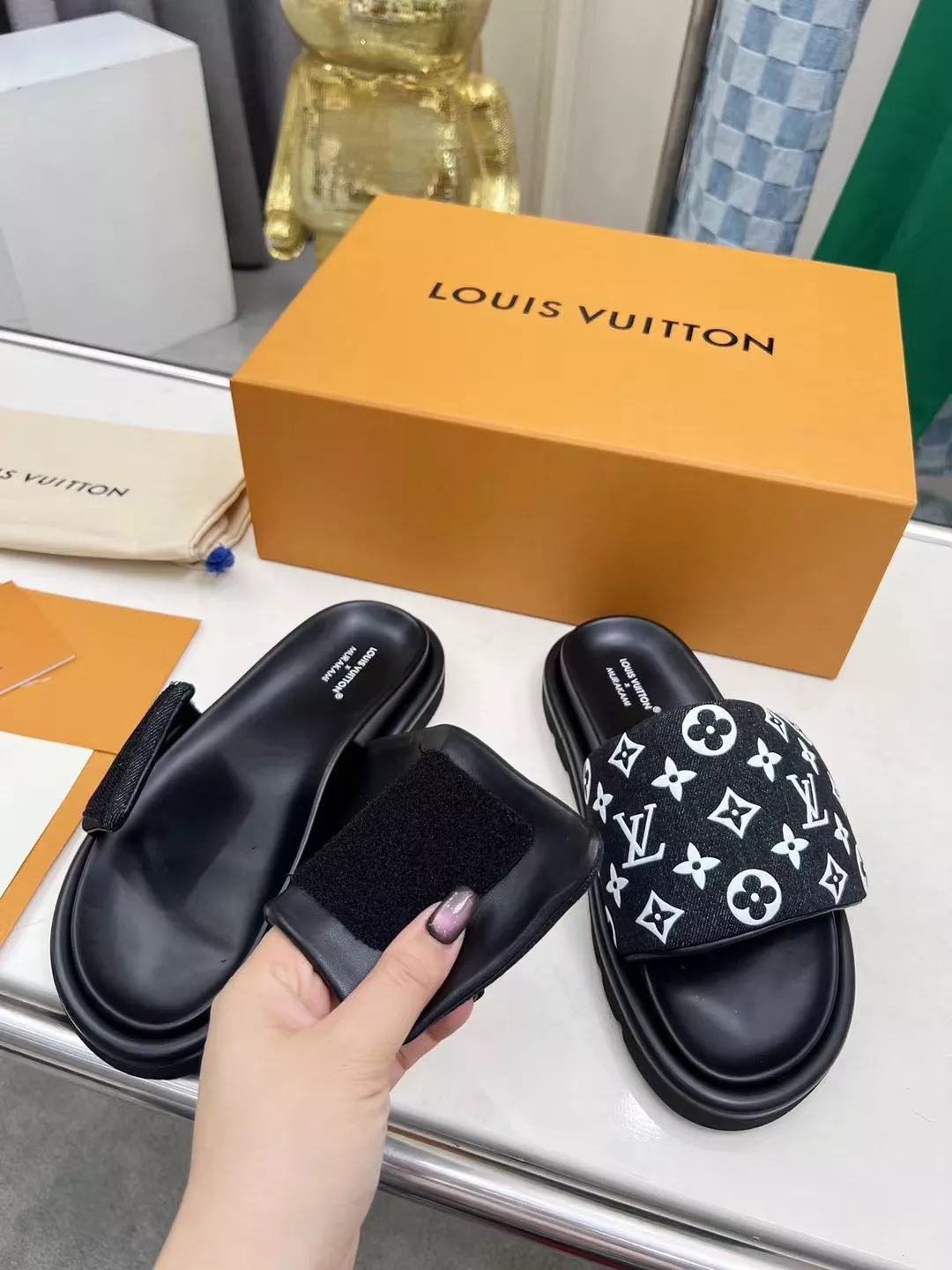 HighQuality 6082 Louis Vuitton Slippers For Women