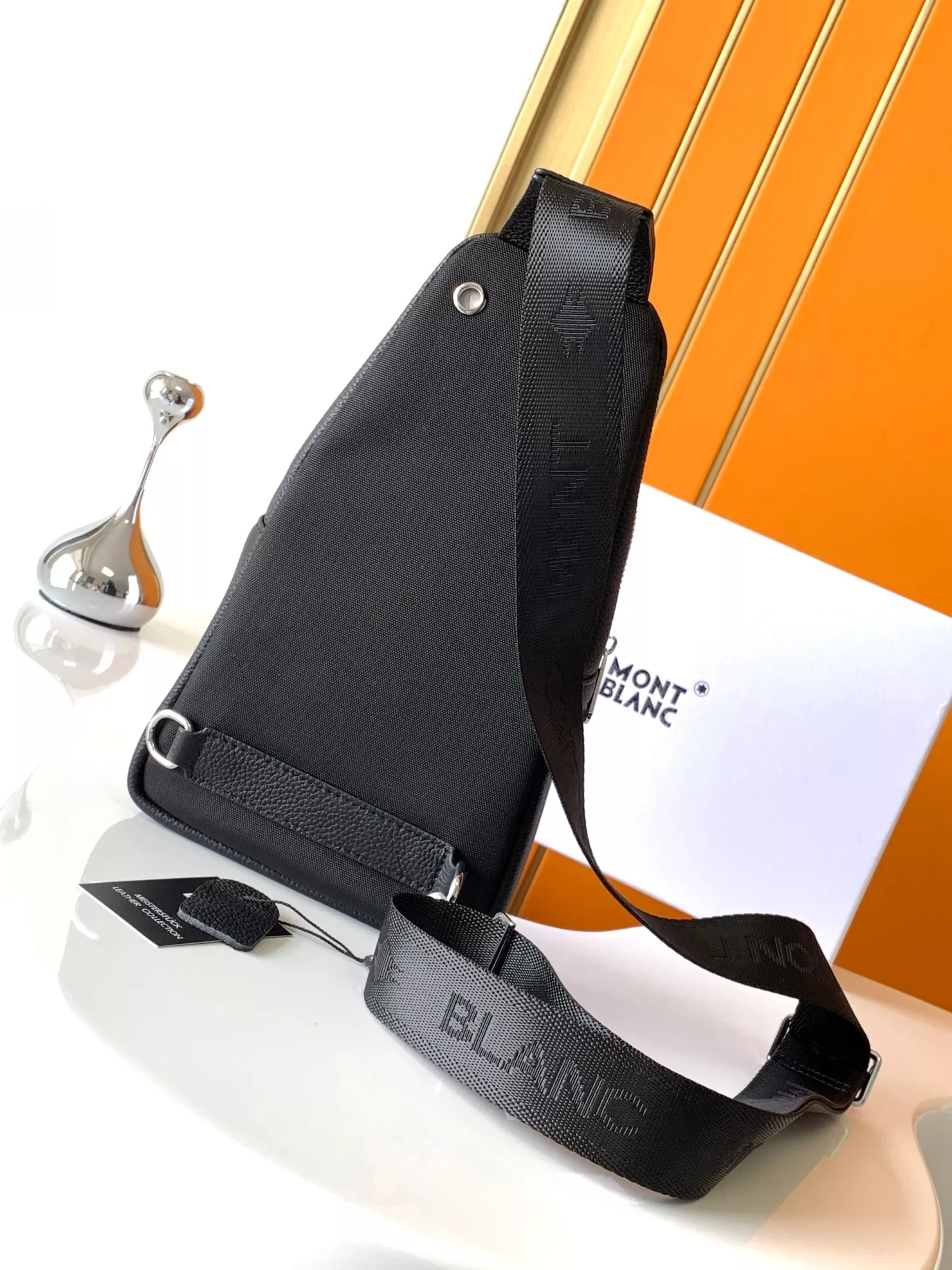 HighQuality 6136 Mont Blanc AAA Man Messenger Bags