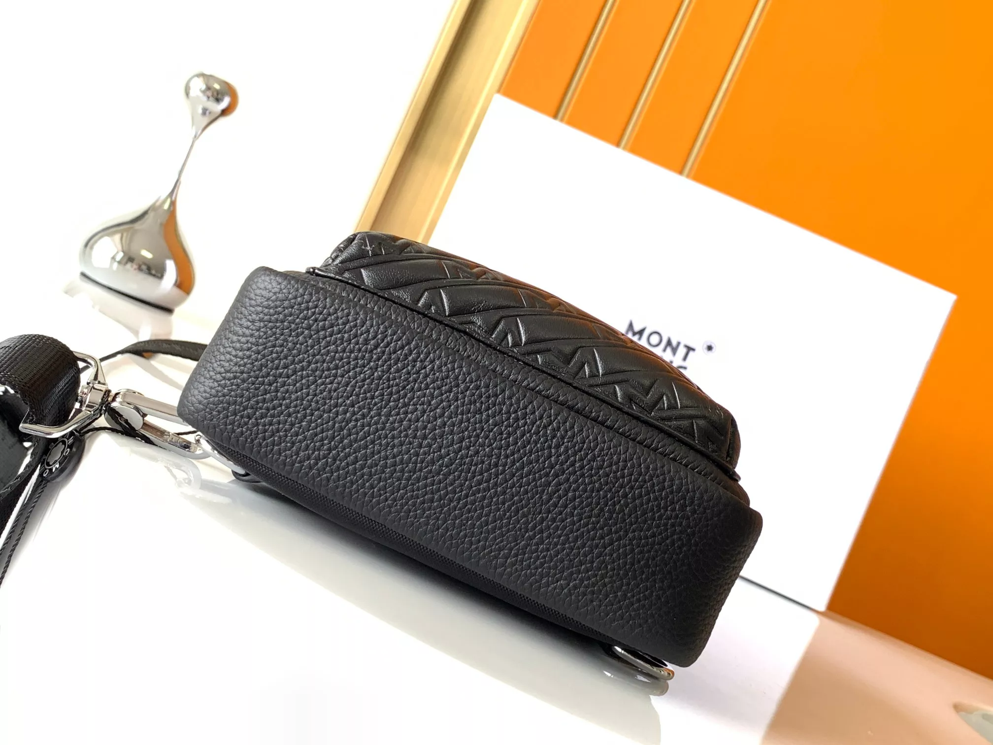 HighQuality 6136 Mont Blanc AAA Man Messenger Bags