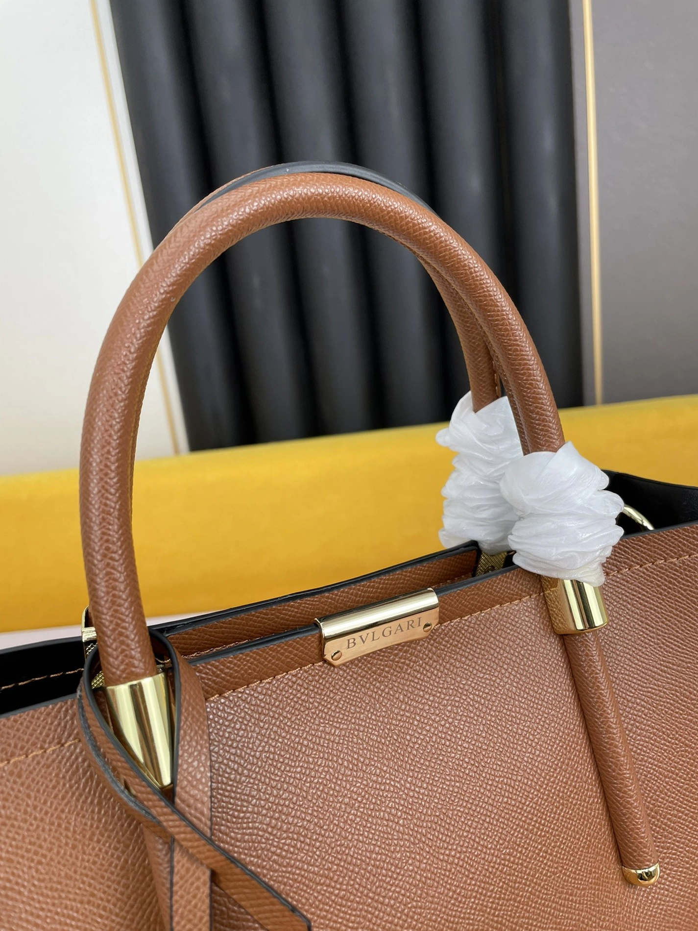 HighQuality 6419 Bvlgari AAA Quality Handbags For Women