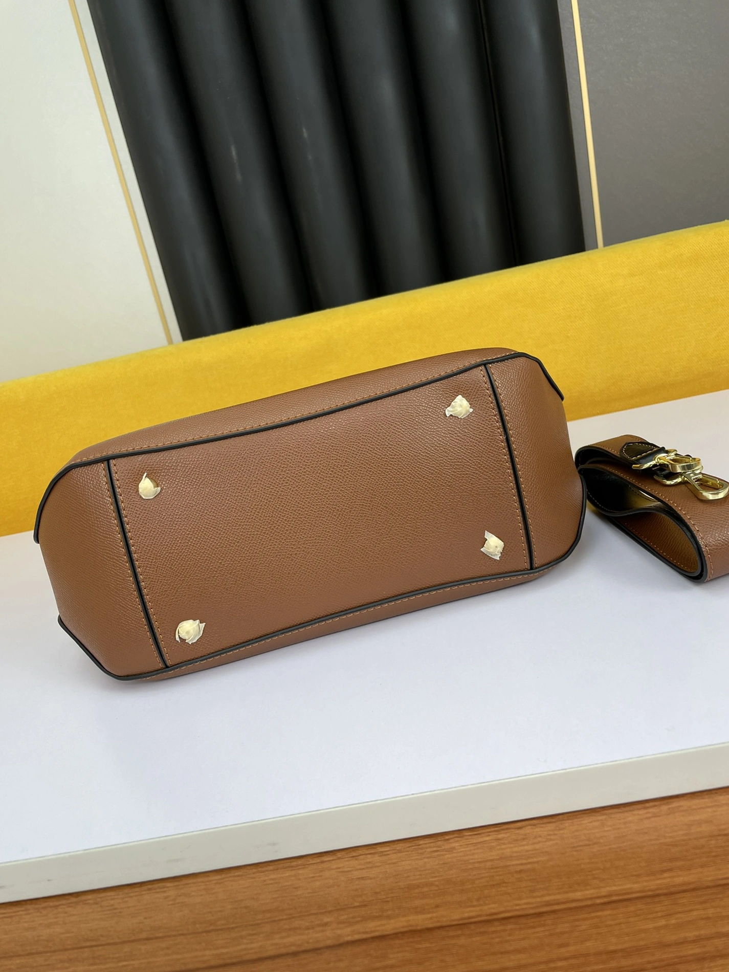 HighQuality 6419 Bvlgari AAA Quality Handbags For Women