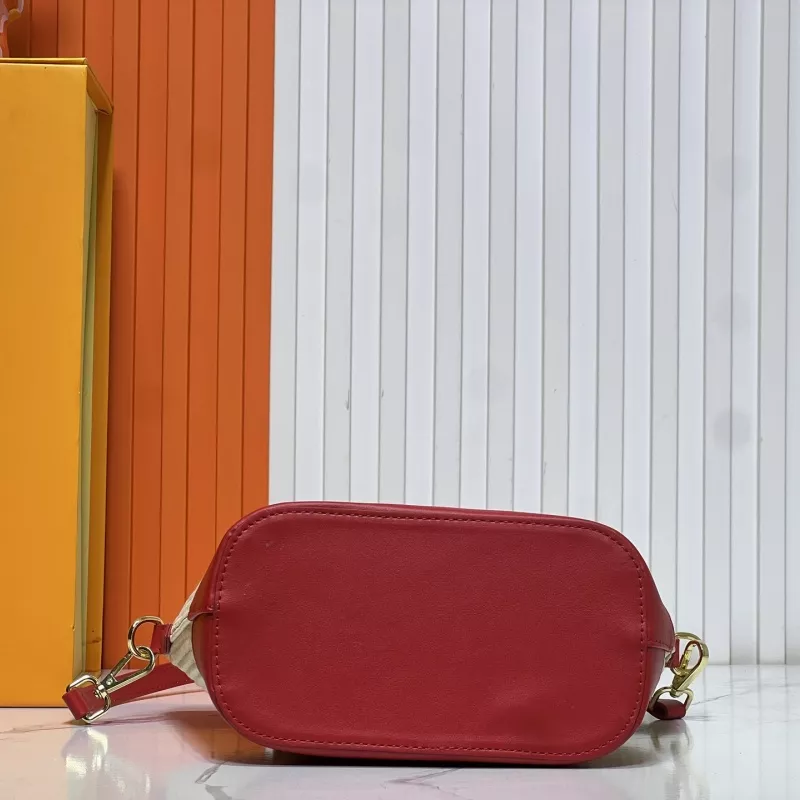 HighQuality 6439 Louis Vuitton AAA Quality Handbags For Women