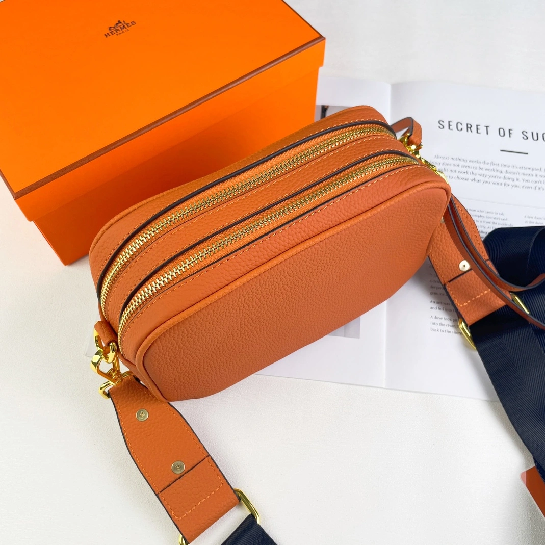 HighQuality 676 Hermes AAA Quality Messenger Bags For Women