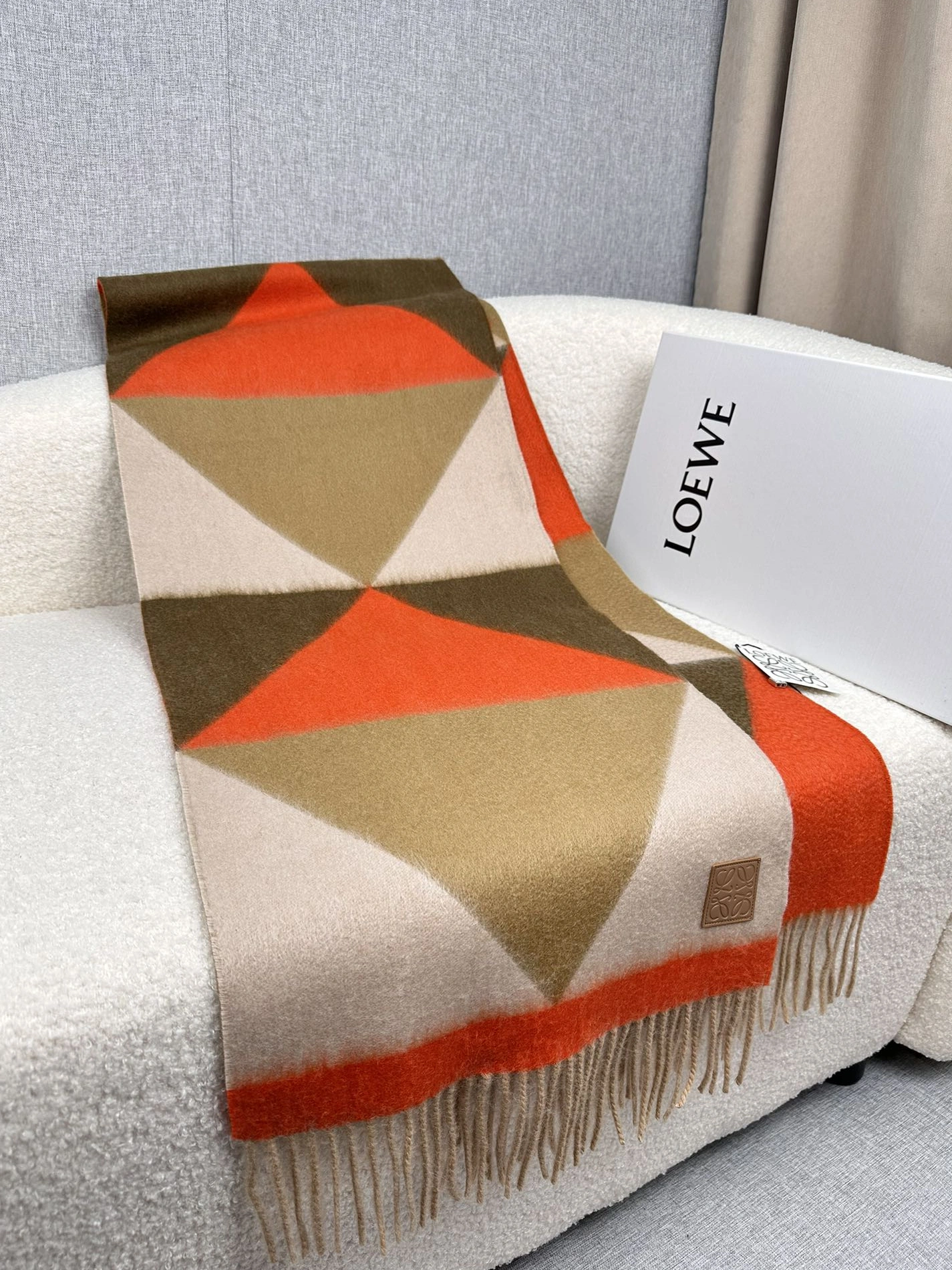 HighQuality 7238 LOEWE Scarf