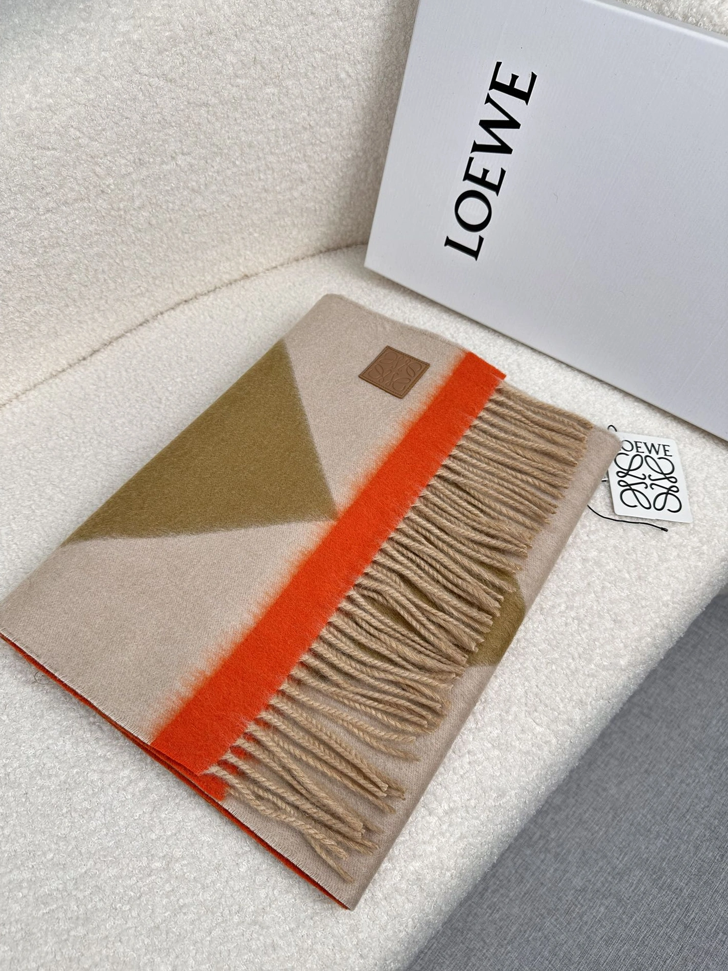 HighQuality 7238 LOEWE Scarf