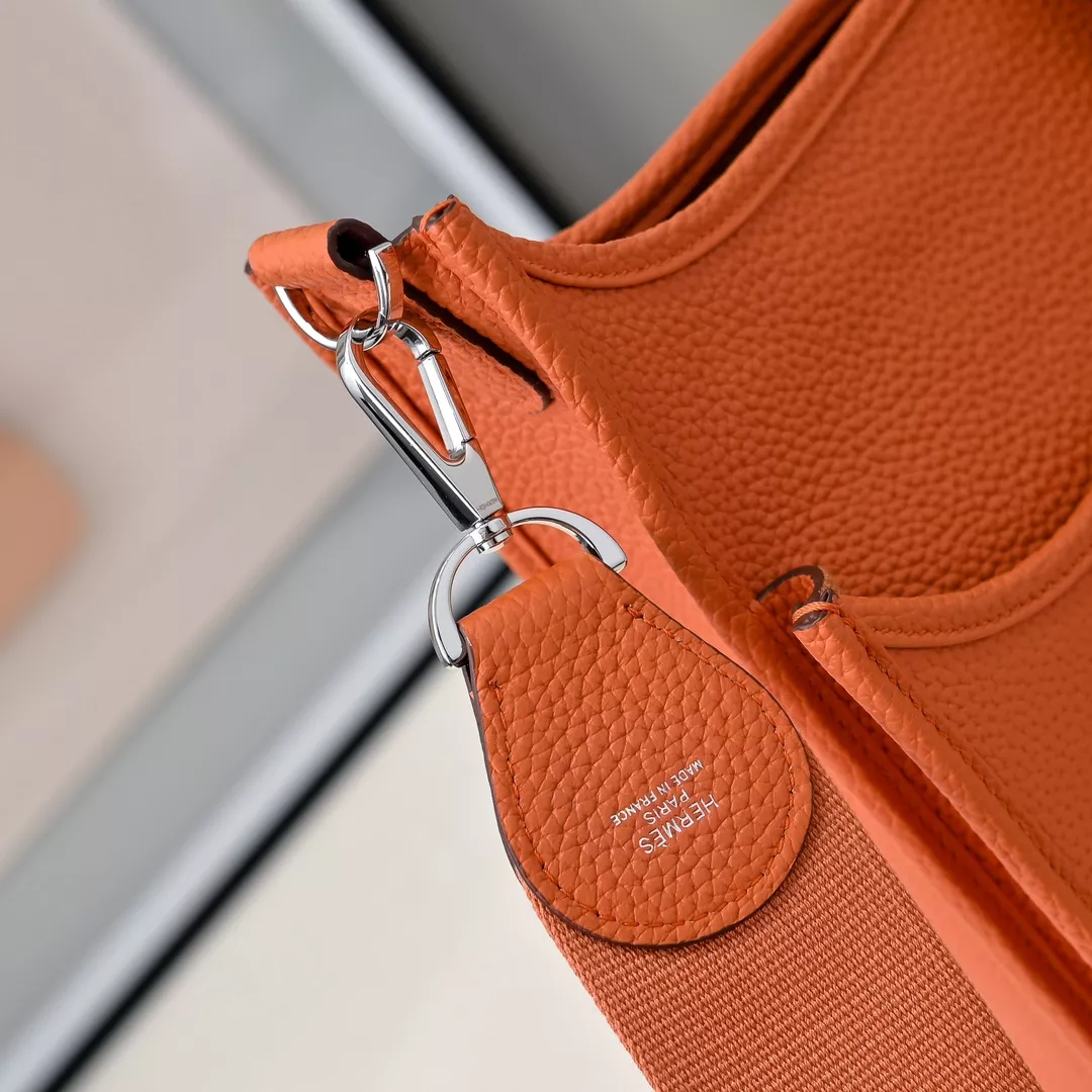 HighQuality 7284 Hermes AAA Quality Messenger Bags For Women