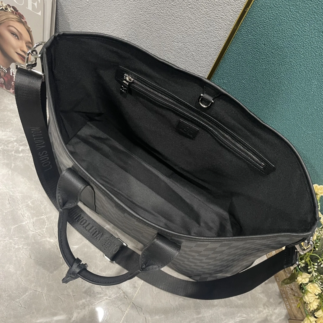HighQuality 7369 Louis Vuitton AAA Man Handbags