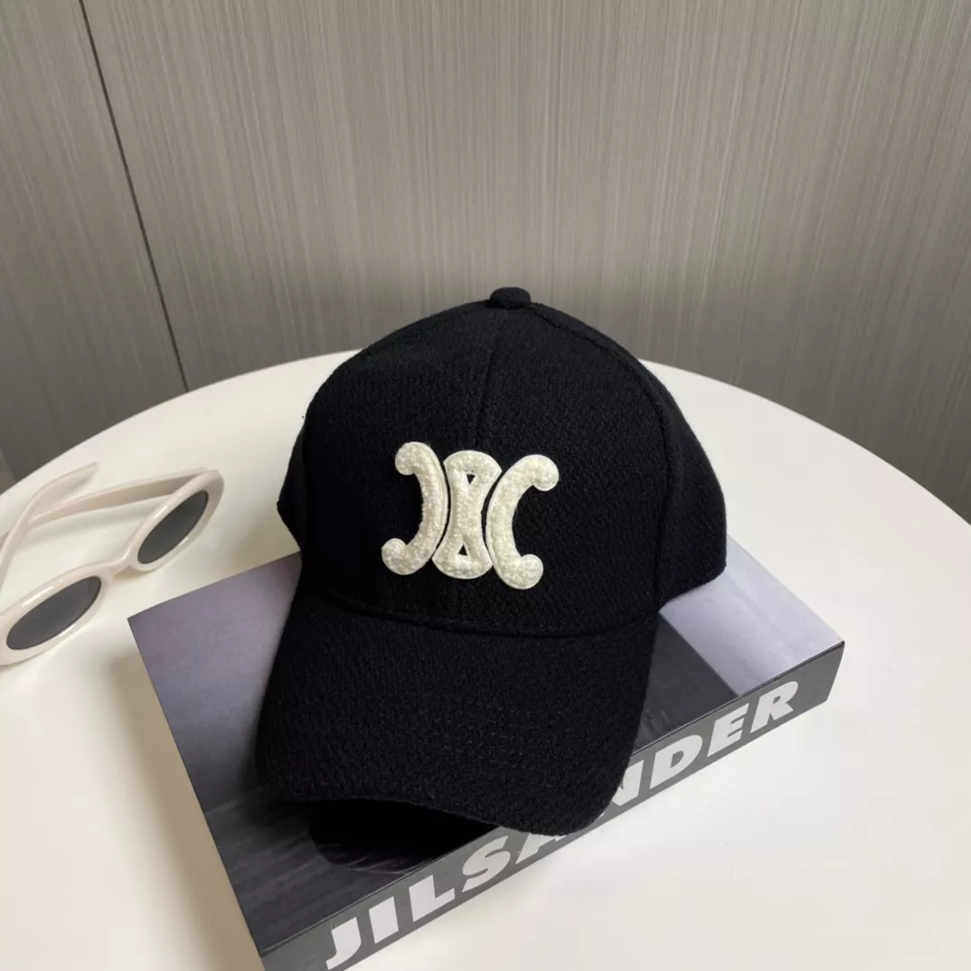 HighQuality 7660 Celine Caps