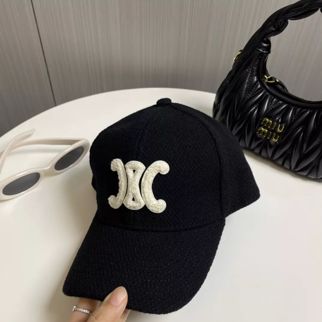 HighQuality 7660 Celine Caps