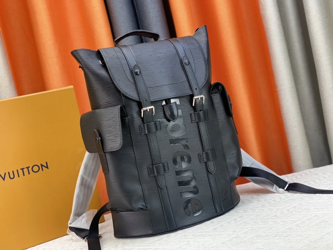 HighQuality 7677 Louis Vuitton LV AAA Man Backpacks