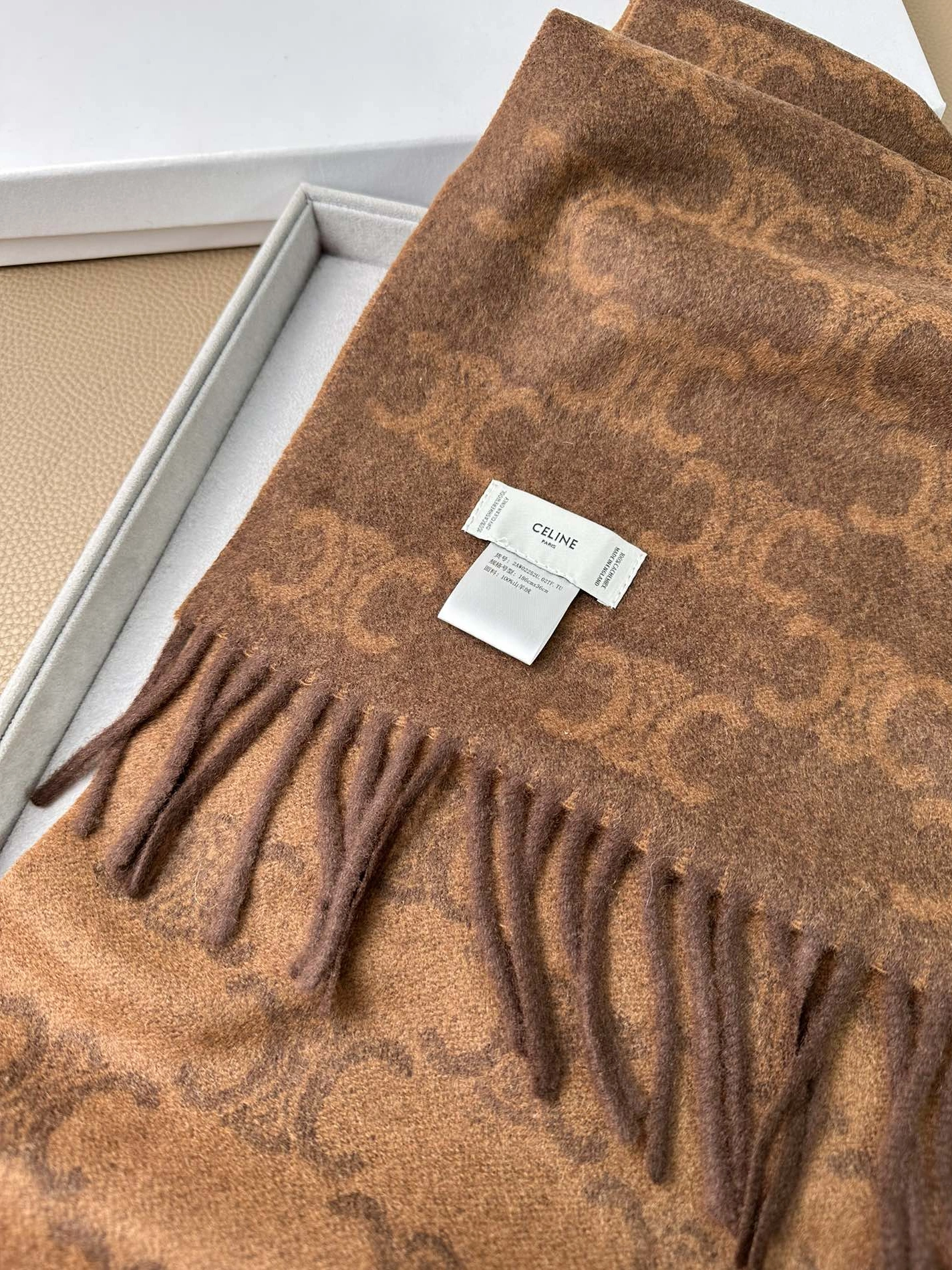 HighQuality 791 Celine Scarf