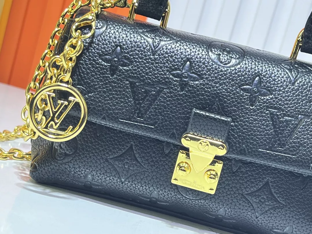 HighQuality 7987 Louis Vuitton AAA Quality Handbags For Women