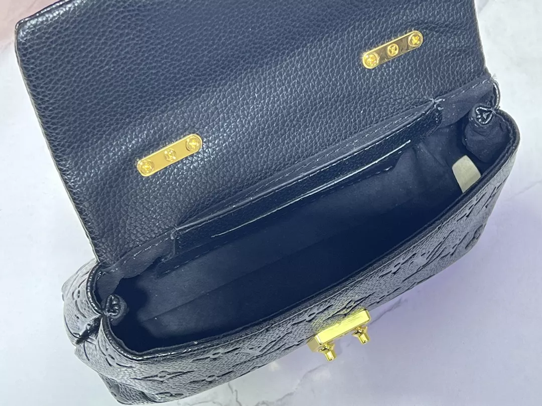 HighQuality 7987 Louis Vuitton AAA Quality Handbags For Women