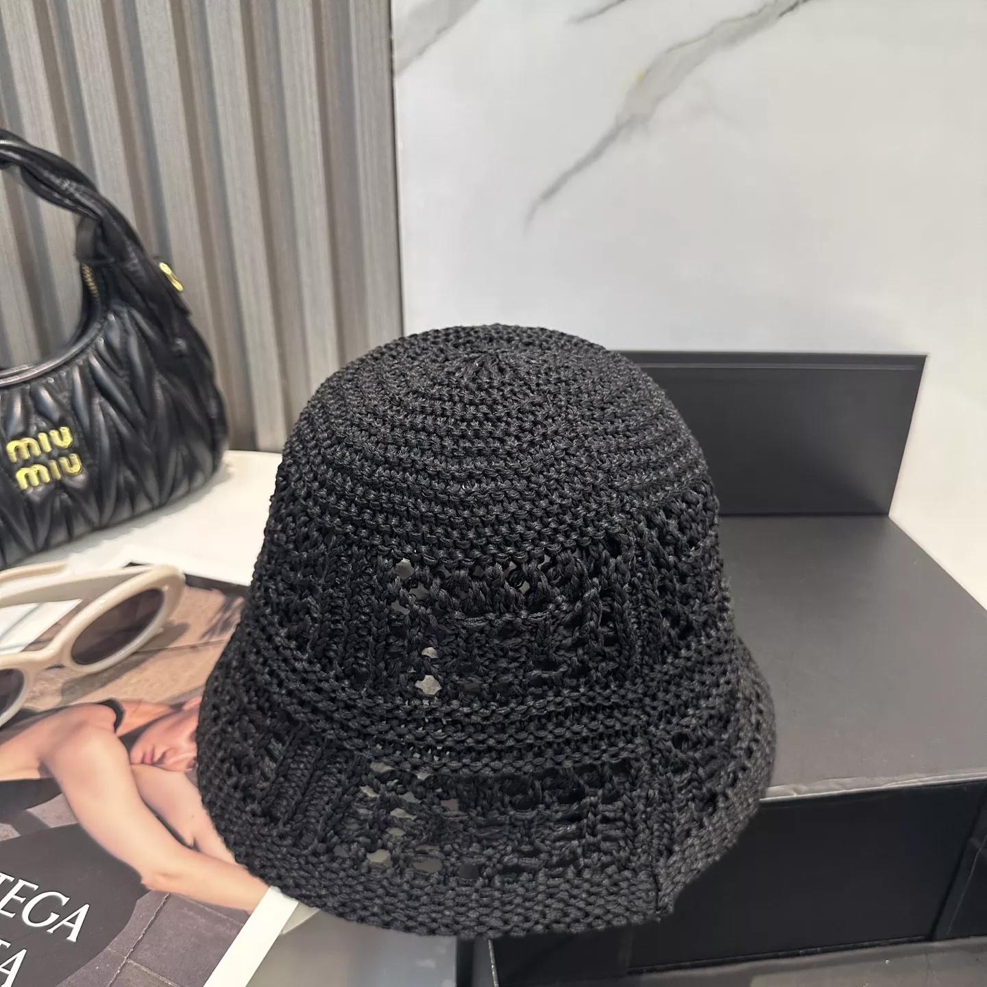 HighQuality 8070 LOEWE Caps