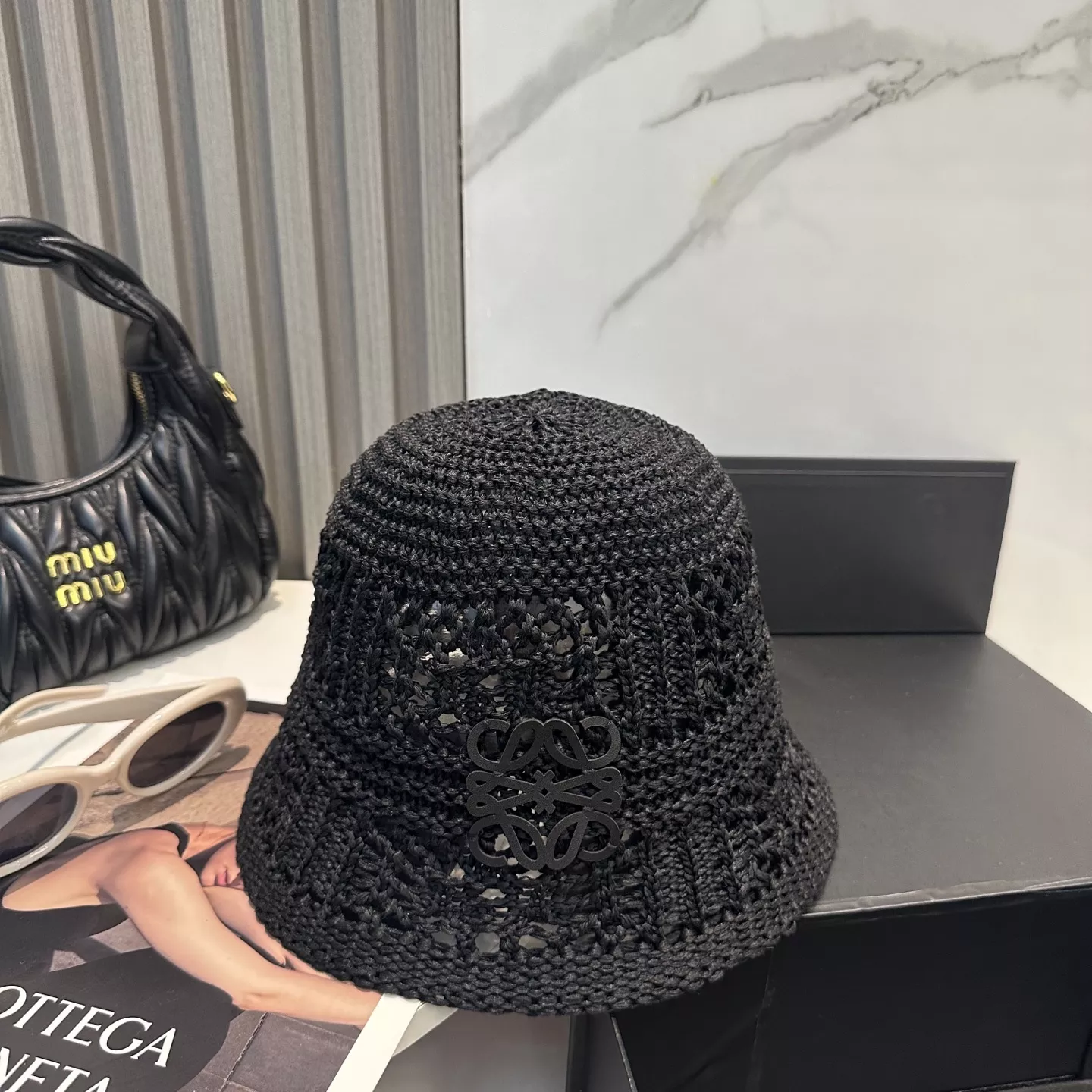 HighQuality 8070 LOEWE Caps