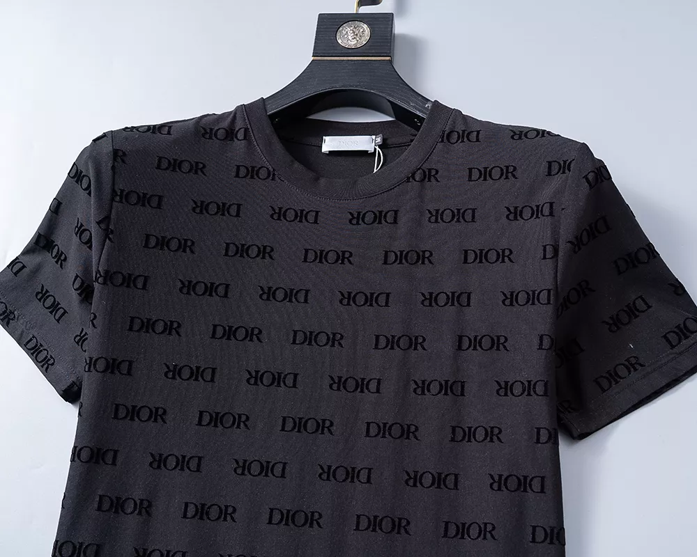HighQuality 8303 Christian Dior T-Shirts Short Sleeved For Men