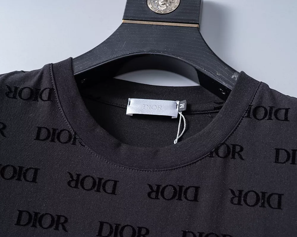 HighQuality 8303 Christian Dior T-Shirts Short Sleeved For Men