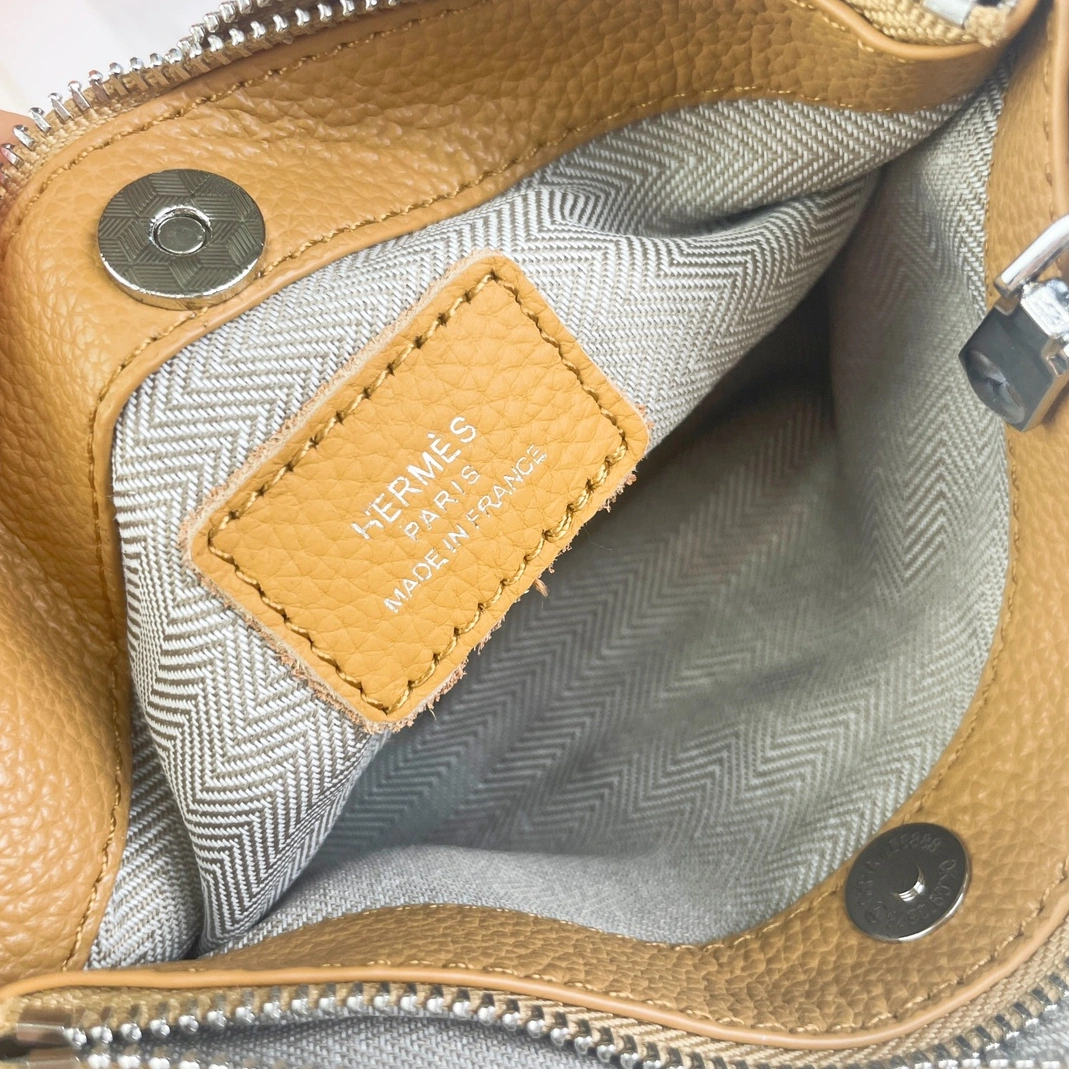 HighQuality 8311 Hermes AAA Quality Messenger Bags For Women