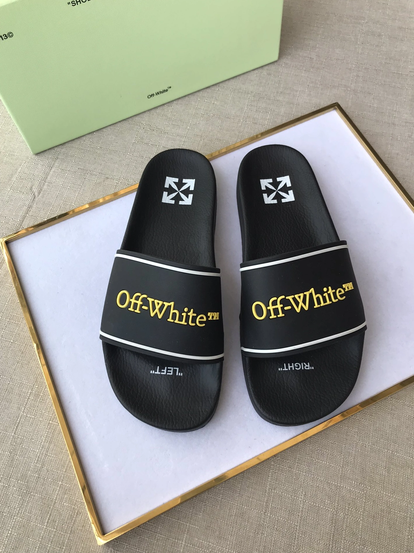 HighQuality 9105 Off-White Slippers For Men